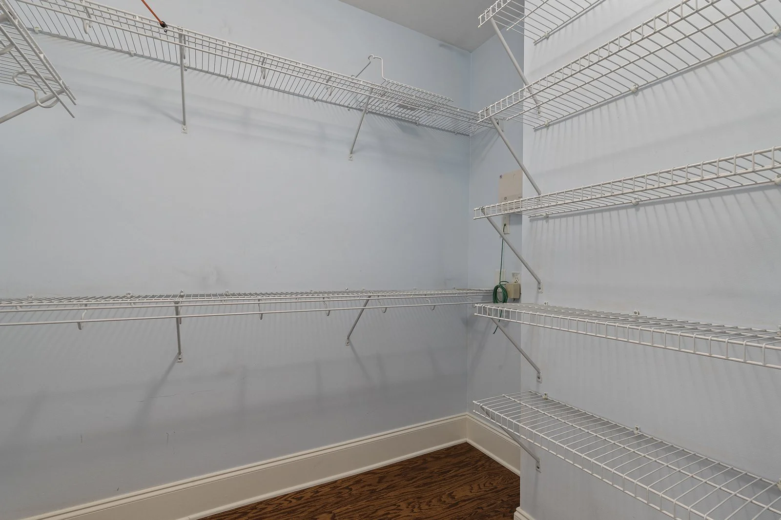 825HighlandLnNE#1216-1823-WEB-027.jpg