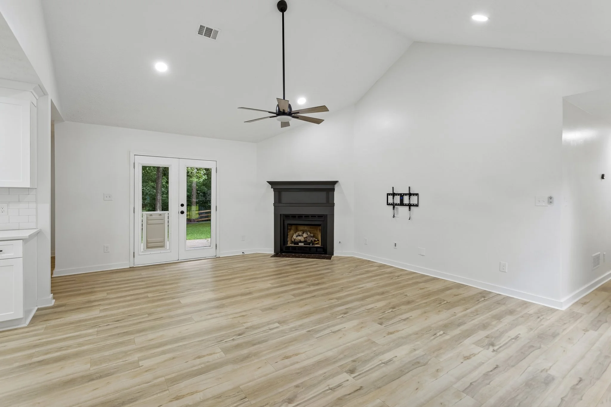 2030 Arbor Forest Dr_031.jpg