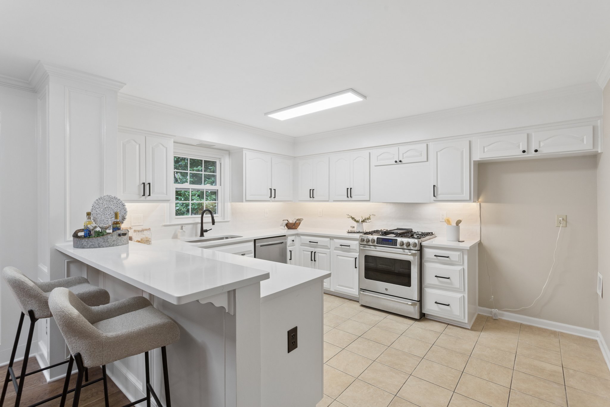 3840 Fenway Crossing_051.jpg