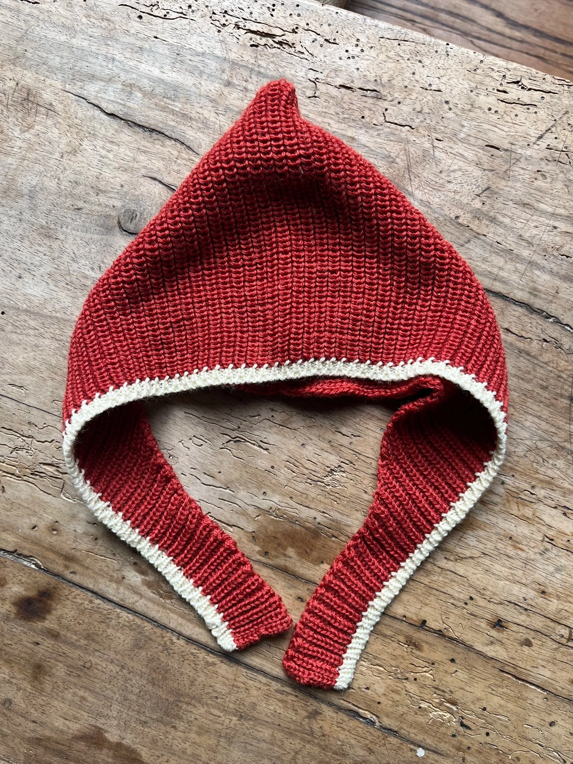 Pixie Bonnet Louie - Merino Wool