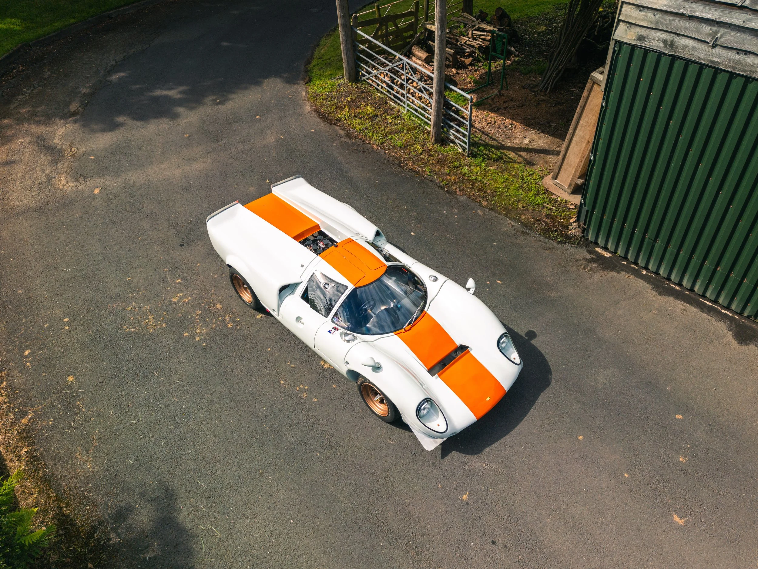 AH - Lola T70-287LR.jpeg