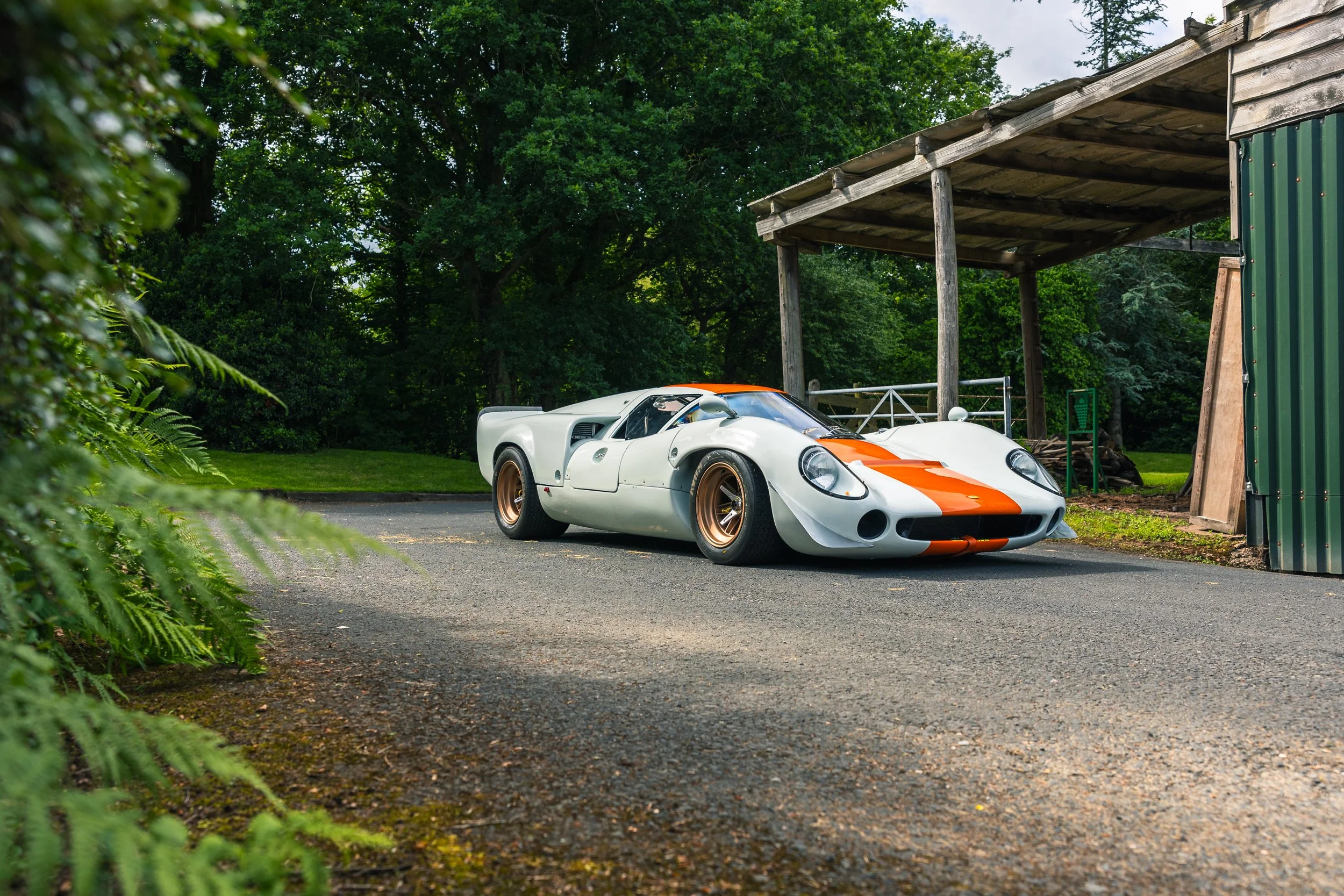 AH - Lola T70-272.jpeg