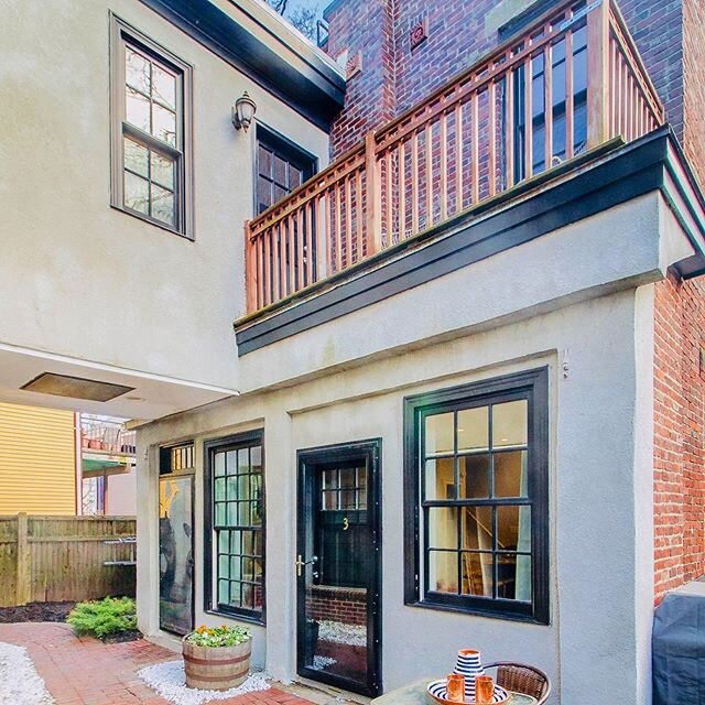 </p>
<div></div><p>Our newest listing: 150 Hampshire Shanghri-la has been found, right In the heart of Inman! Let&rsquo;s step inside the gates of this enchanting, secluded, urban gem. An architecturally creative townhome that lives like a single-family. The building characteristics were preserved from its predecessor, an icehouse 🧊, with stone-and-mortar walls, elevated ceilings &amp; oversized windows. For more details click link in bio.