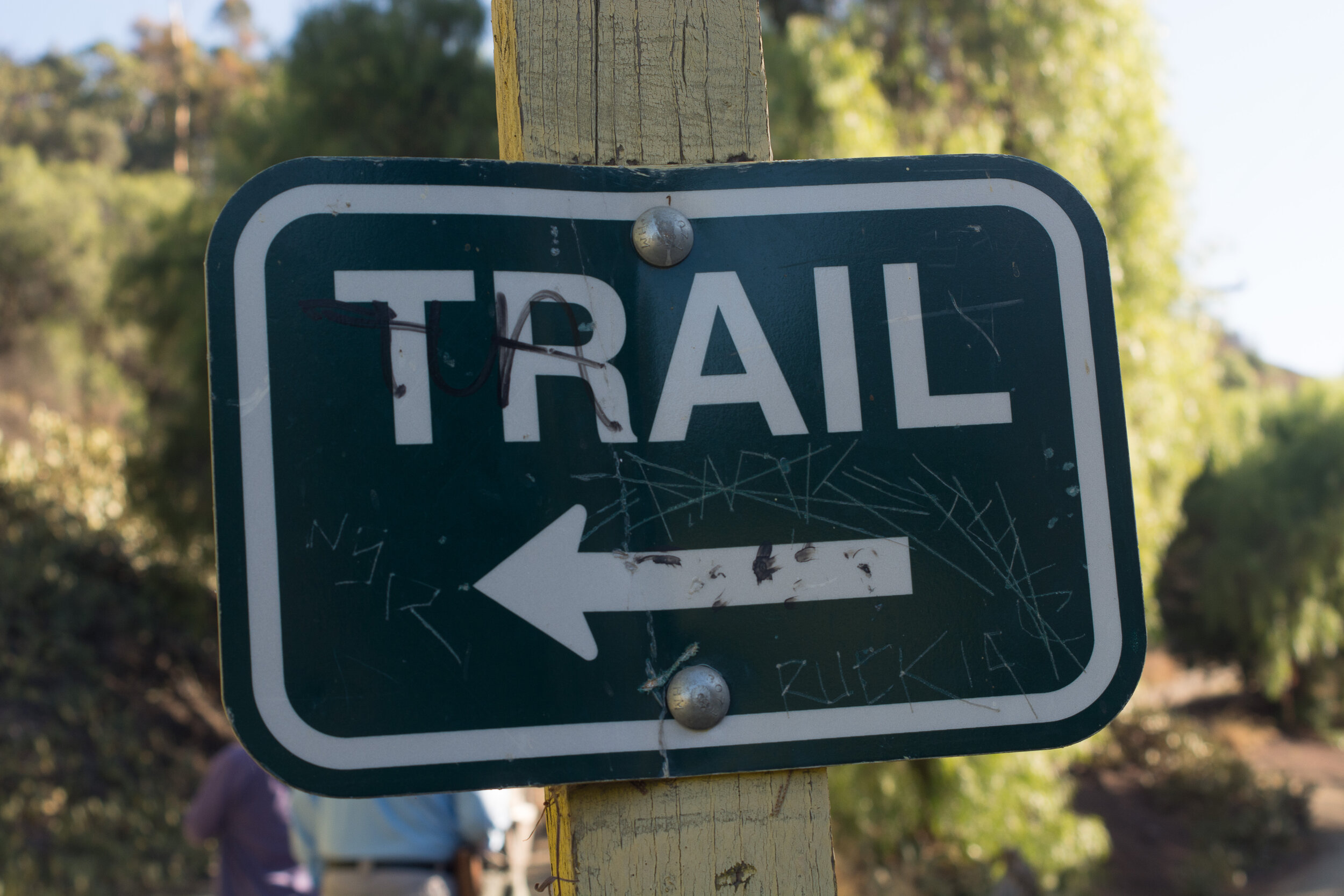 TrailSign_20151114.jpg