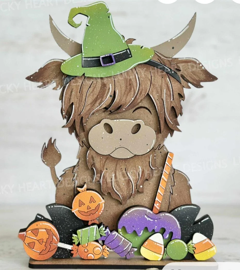 Highland Cow Trick or Treator