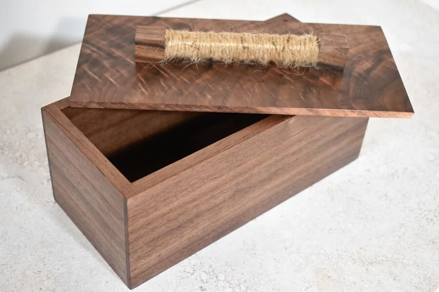 Figured Walnut Box3_opt.jpg