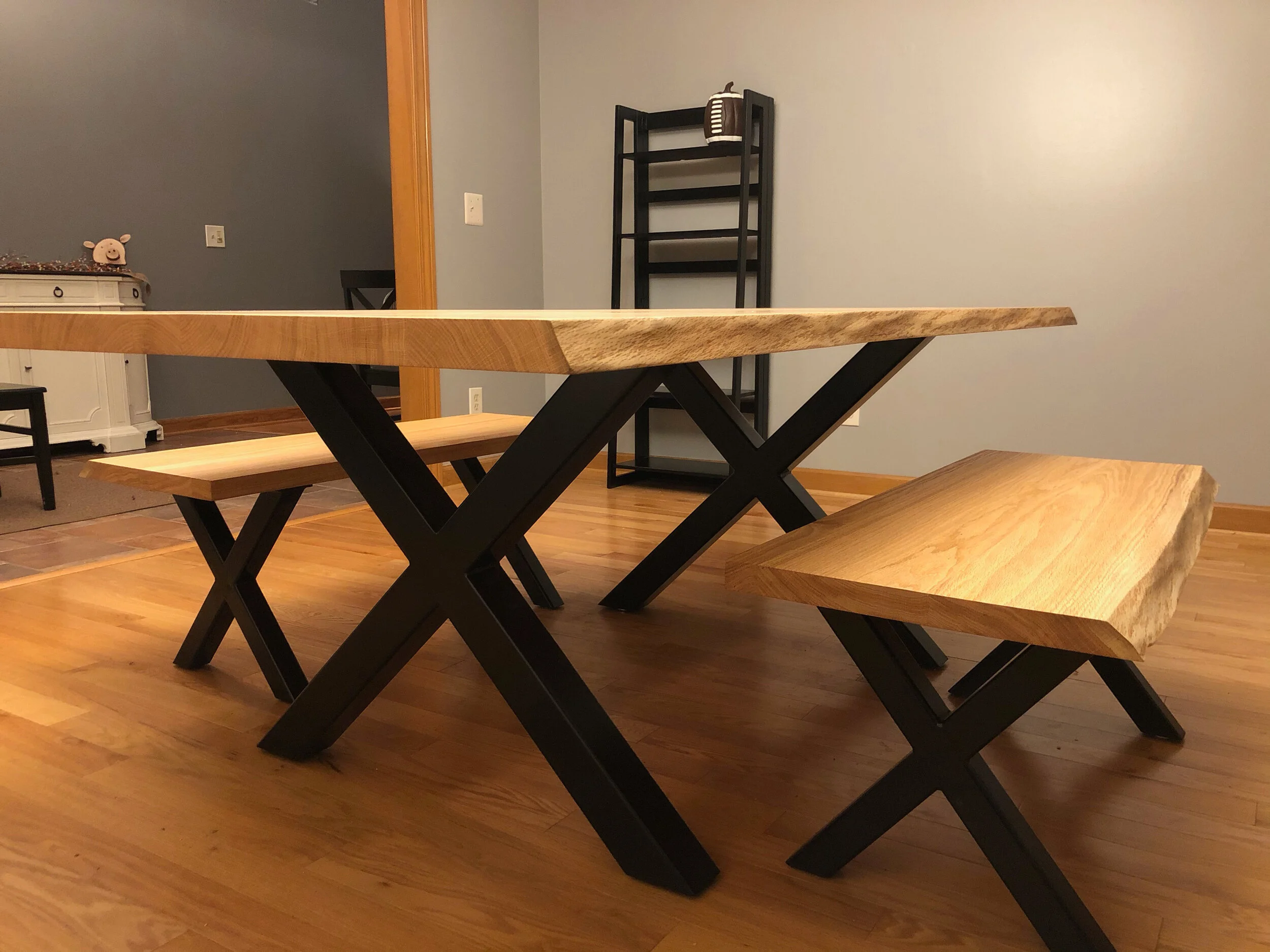 Oak Live Edge Table 2.jpg