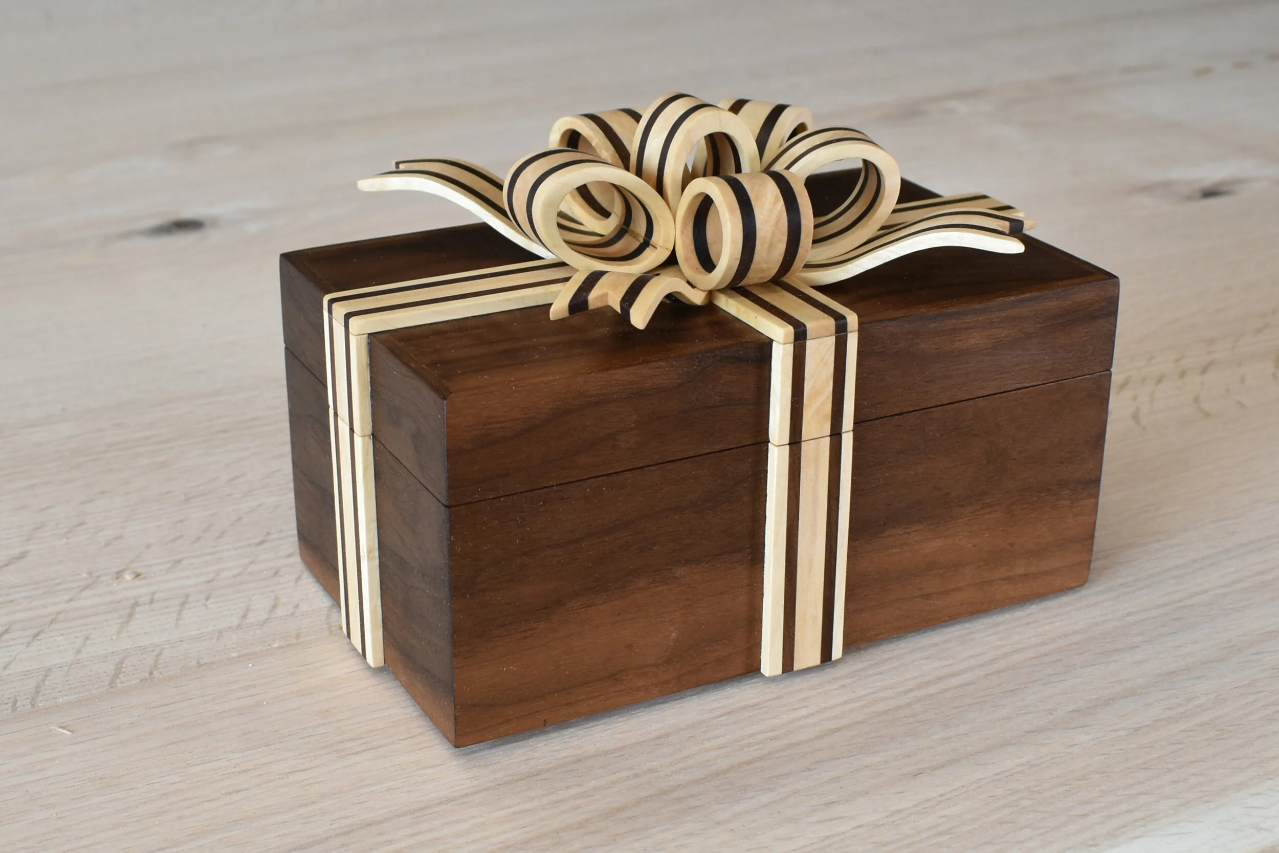wood ribbon box 3.jpg