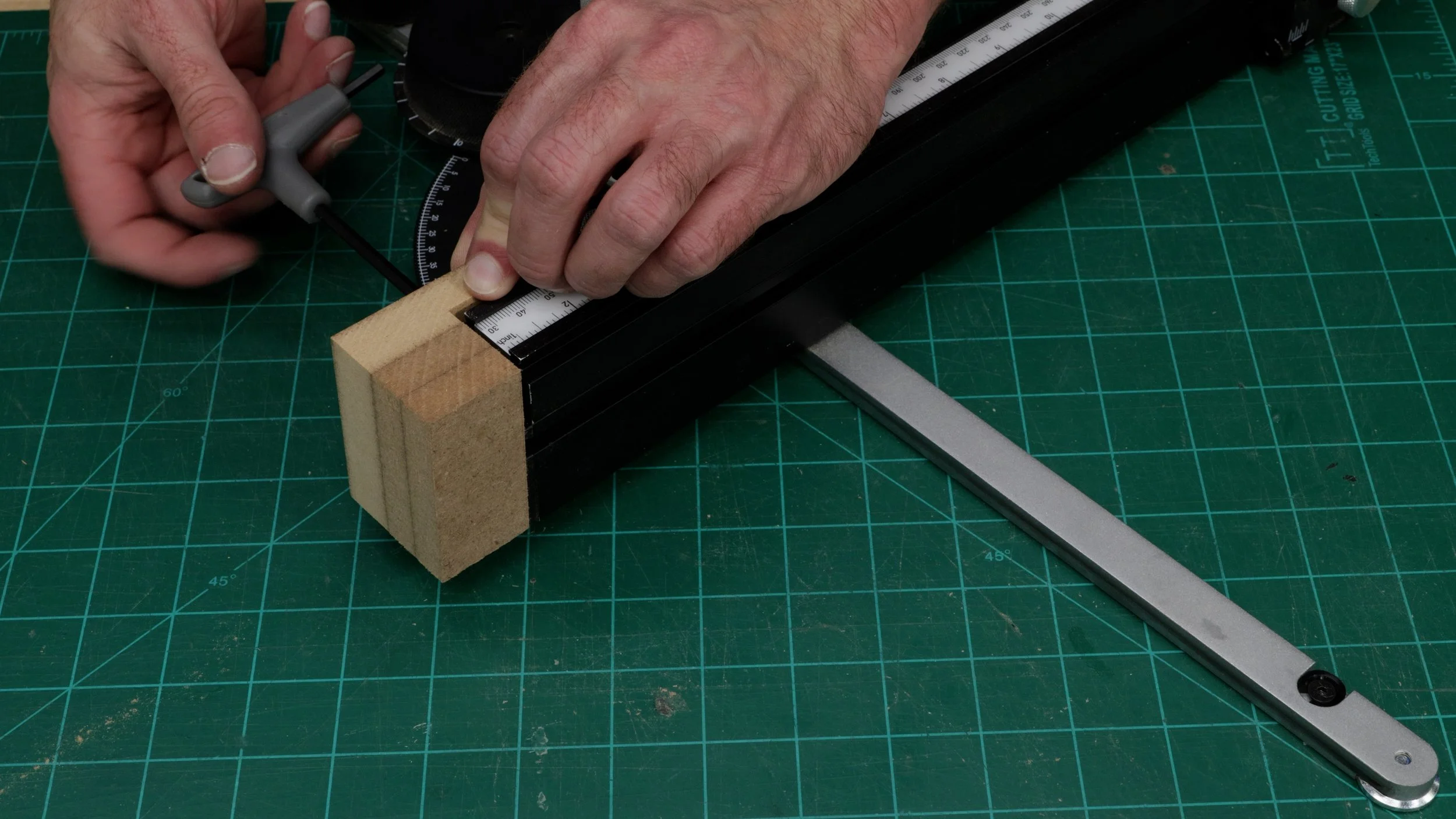 Fix Your Miter Gauge.00_06_38_02.Still020.jpg