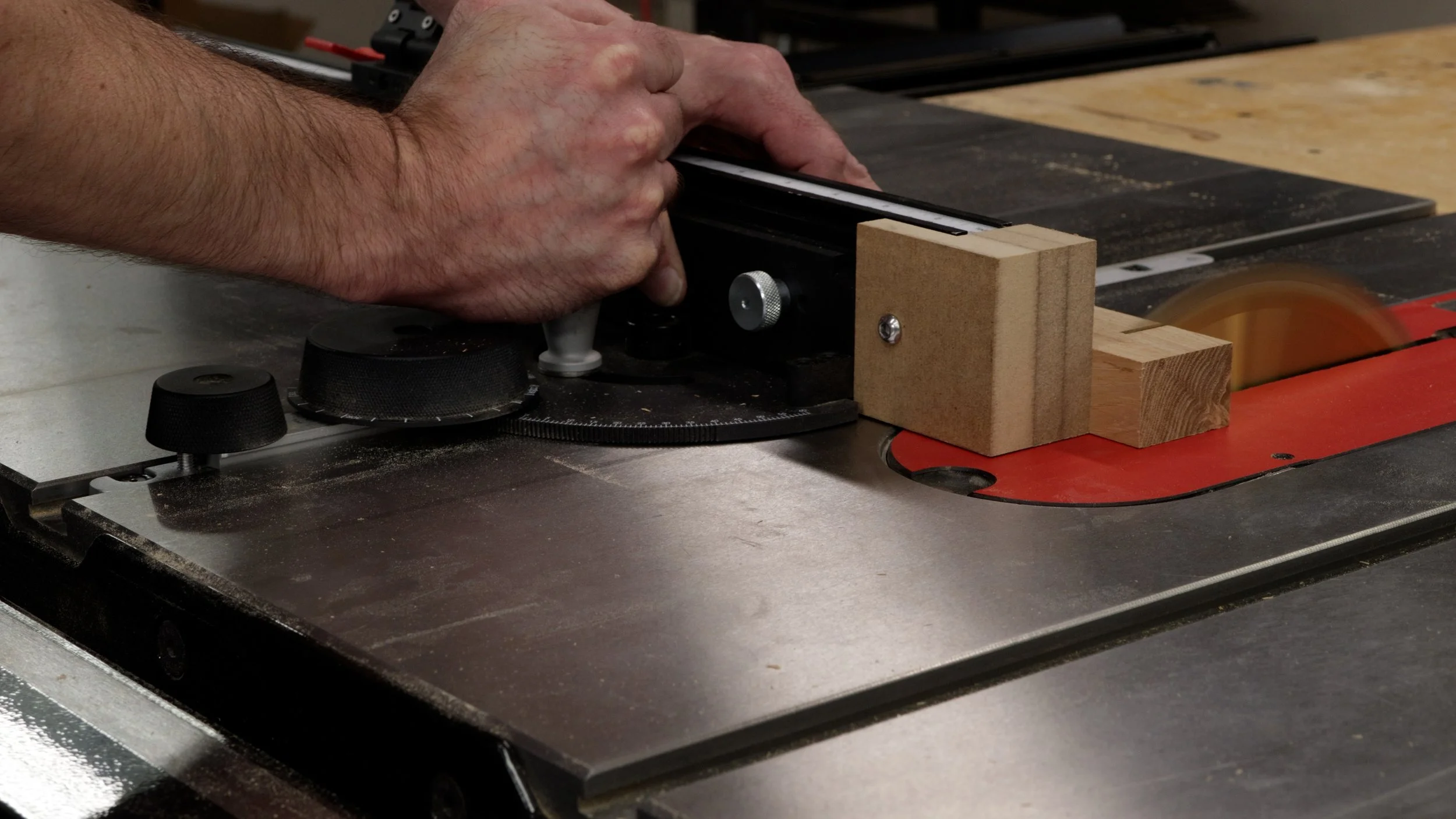 Fix Your Miter Gauge.00_06_40_08.Still021.jpg