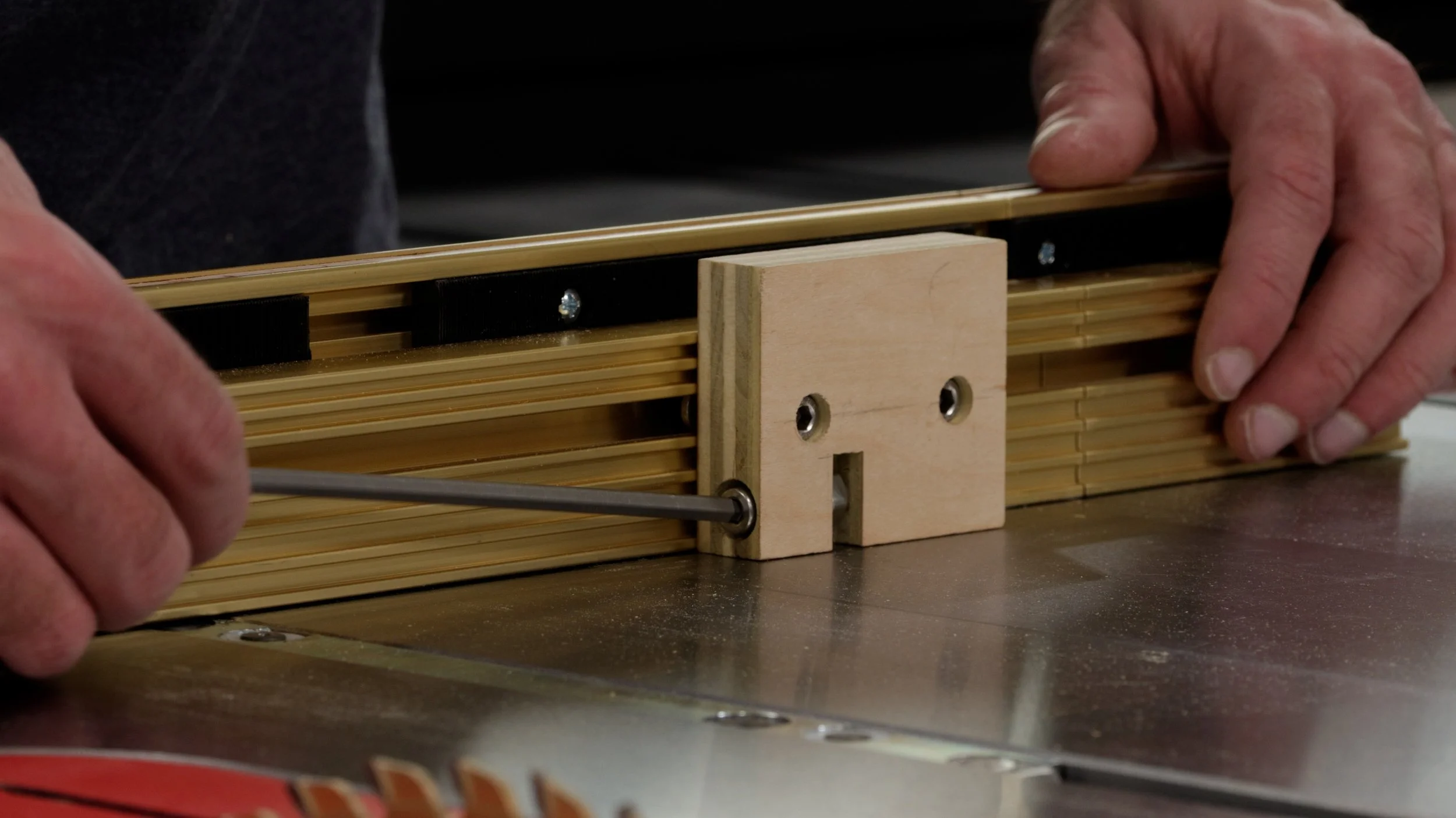 DIY stop block for miter gauge