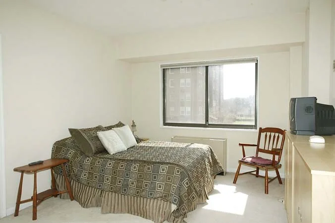 BORING BEDROOM