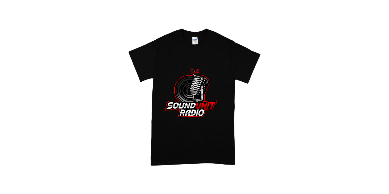 black tee.png