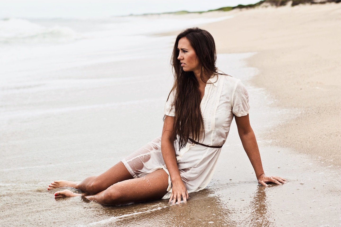 Another from #Nantucket because it&rsquo;s summer and I miss this beach 💁🏻&zwj;♀️
.
.
.
#clarksvilletn #clarksvilletnphotographer #clarksville #localclarksville #middletnphotographer #nashvillegirlsgroup #nashvillephotographer #nashvilleblogger #fo
