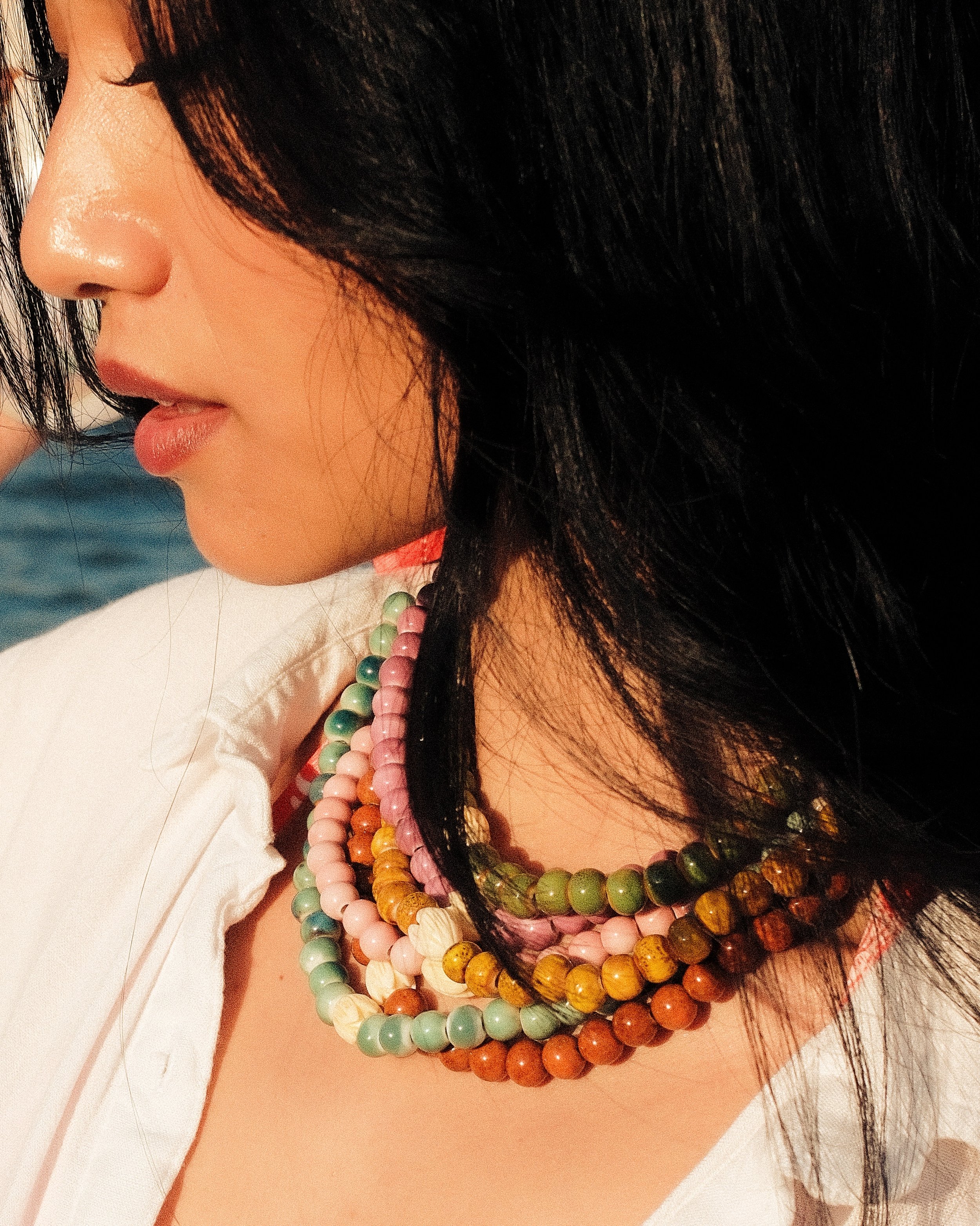 If Summer had a signature necklace, this would be one of them
☀️
Inspired by sea glass, tropical fruits &amp; blooms, and golden sunsets, our chunky Summer necklaces are designed to bring color, joy, and a little bit of Hawaiʻi into your everyday war