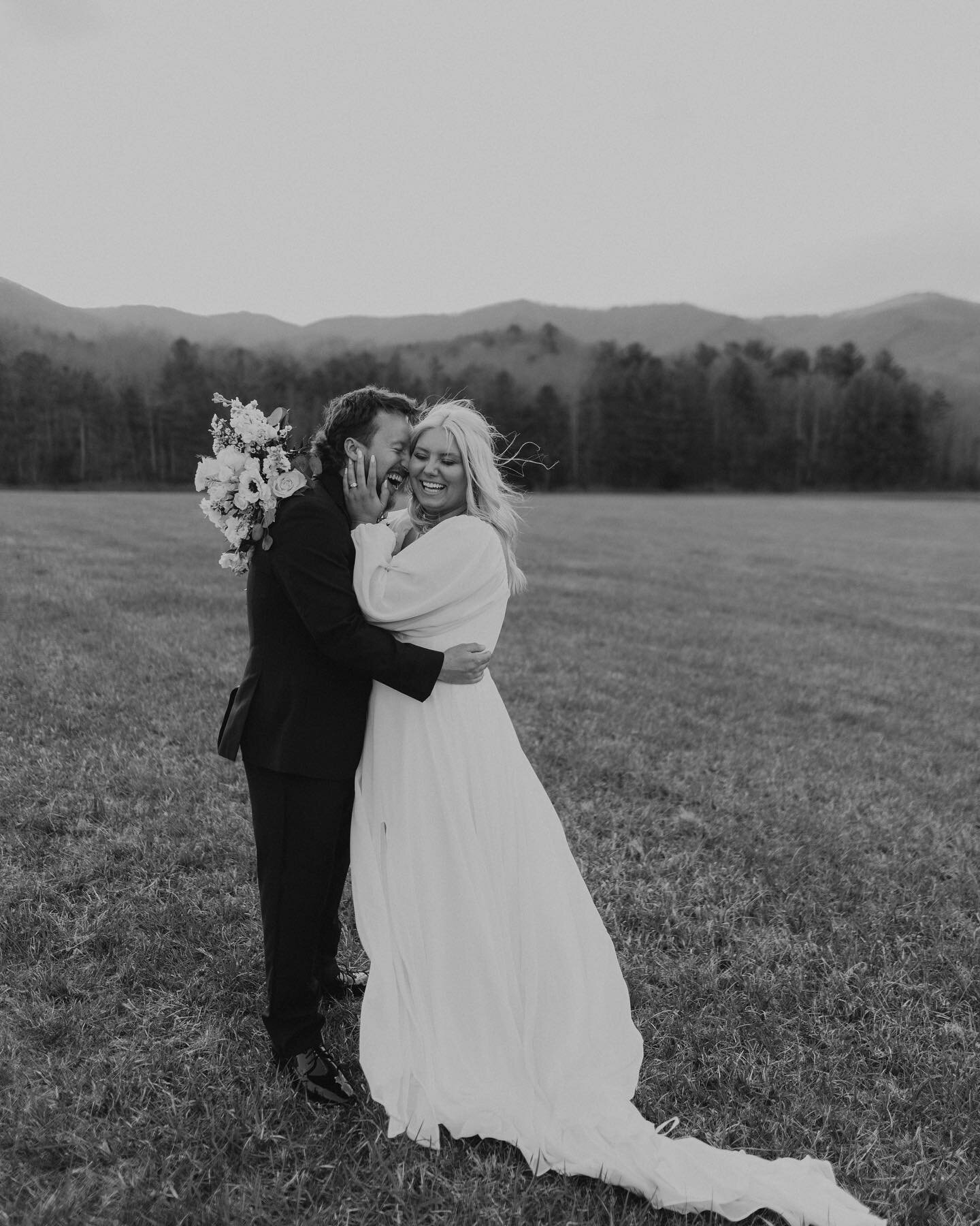 H + C. 

I couldn&rsquo;t even get them done in color without posting a little sneak peek of this dreamy couple &mdash; 🖤

Obsessing over black + white wedding portraits, The Shiloh &amp;&amp; Haley and Cody. 

photographer: @hunterleighphoto 
venue