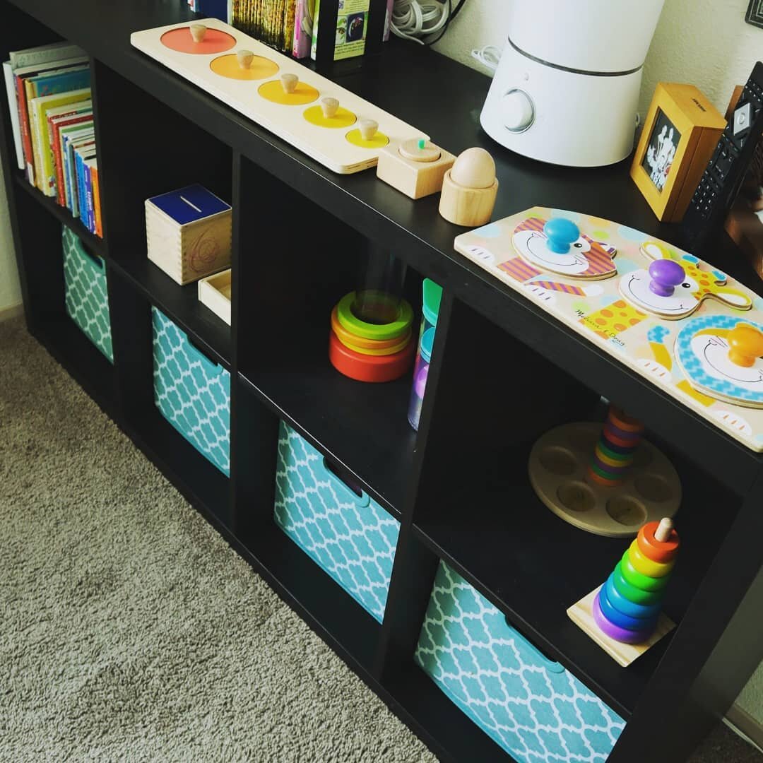 Playroom Refresh - Follow @ispeakorganized for more!

This play area needed a good overhaul (especially in those bins, OOF). Cube storage organizers are great but they can become a dumping ground so fast. I like to use pouches inside them to separate