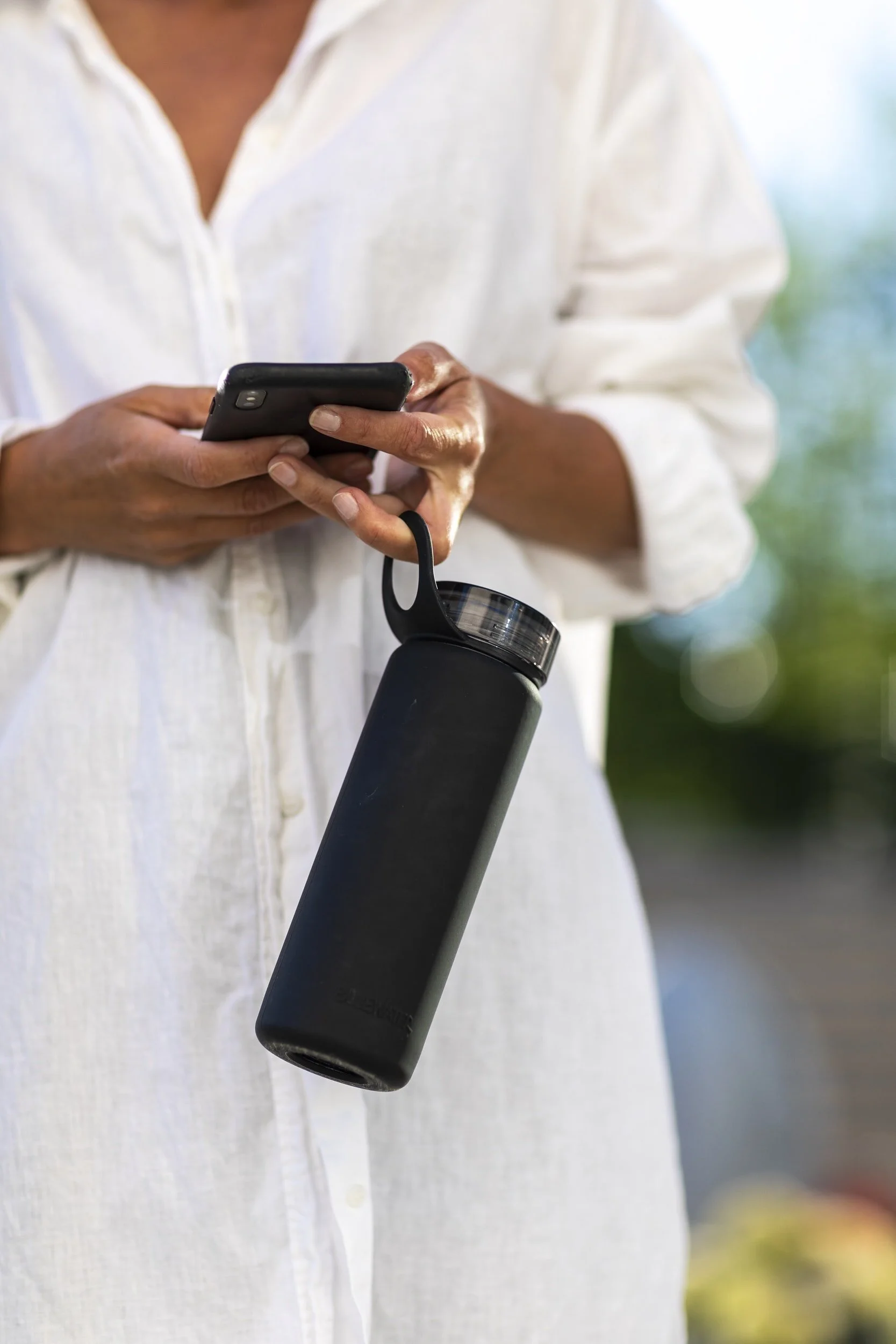 Staying hydrated while traveling