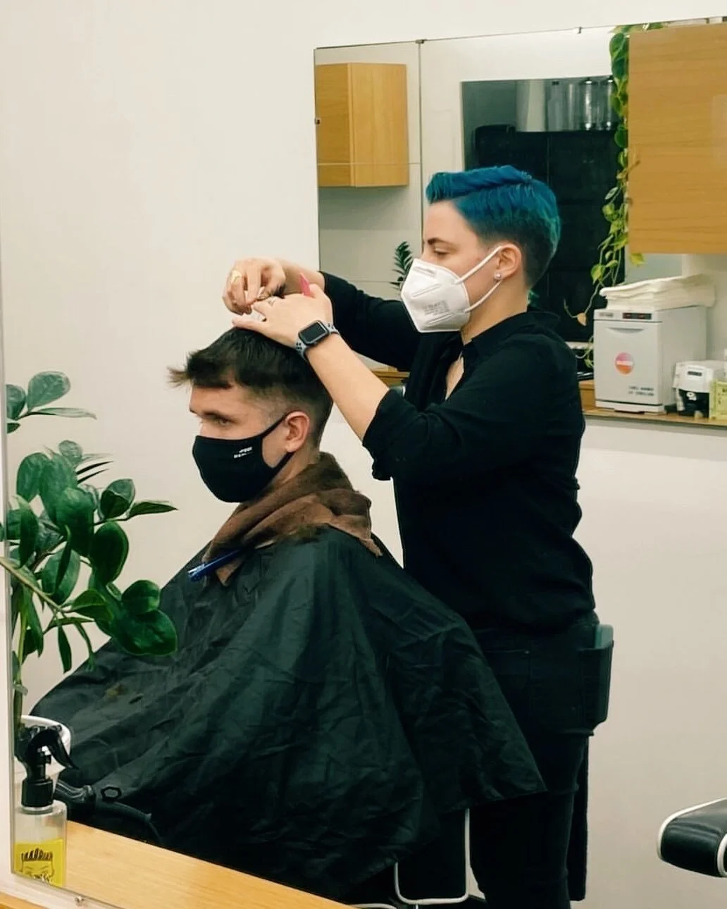 Lexi&rsquo;s back tomorrow and Monday at Manetamed! Book with Lexi for junior cuts $35-45! Have a lovely weekend! 🌾🌸🌺