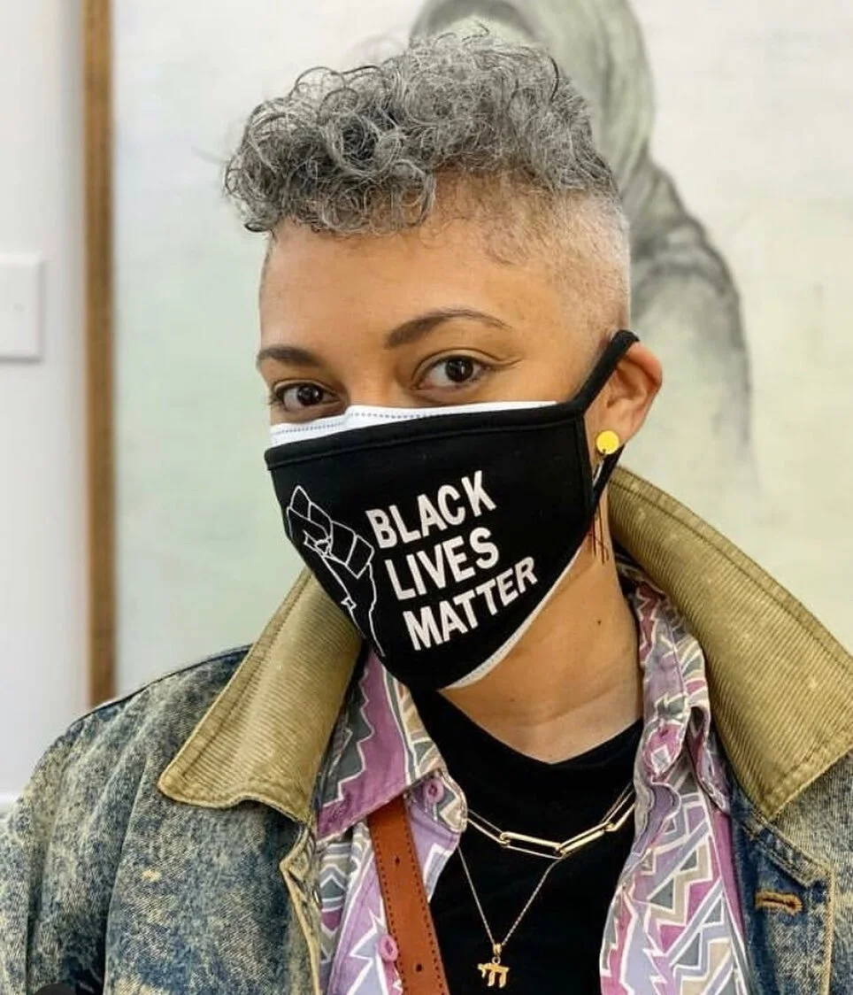 Happy Tuesday! Fade by Maia at Manetamed! ✊🏿❤️🌸💖🌞 🌈