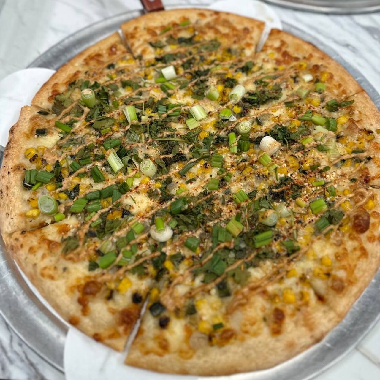 Saturdays are meant for pizza dates 🍕

#pizza #vegan #veganpizza #pizzarecipe #dcfood
