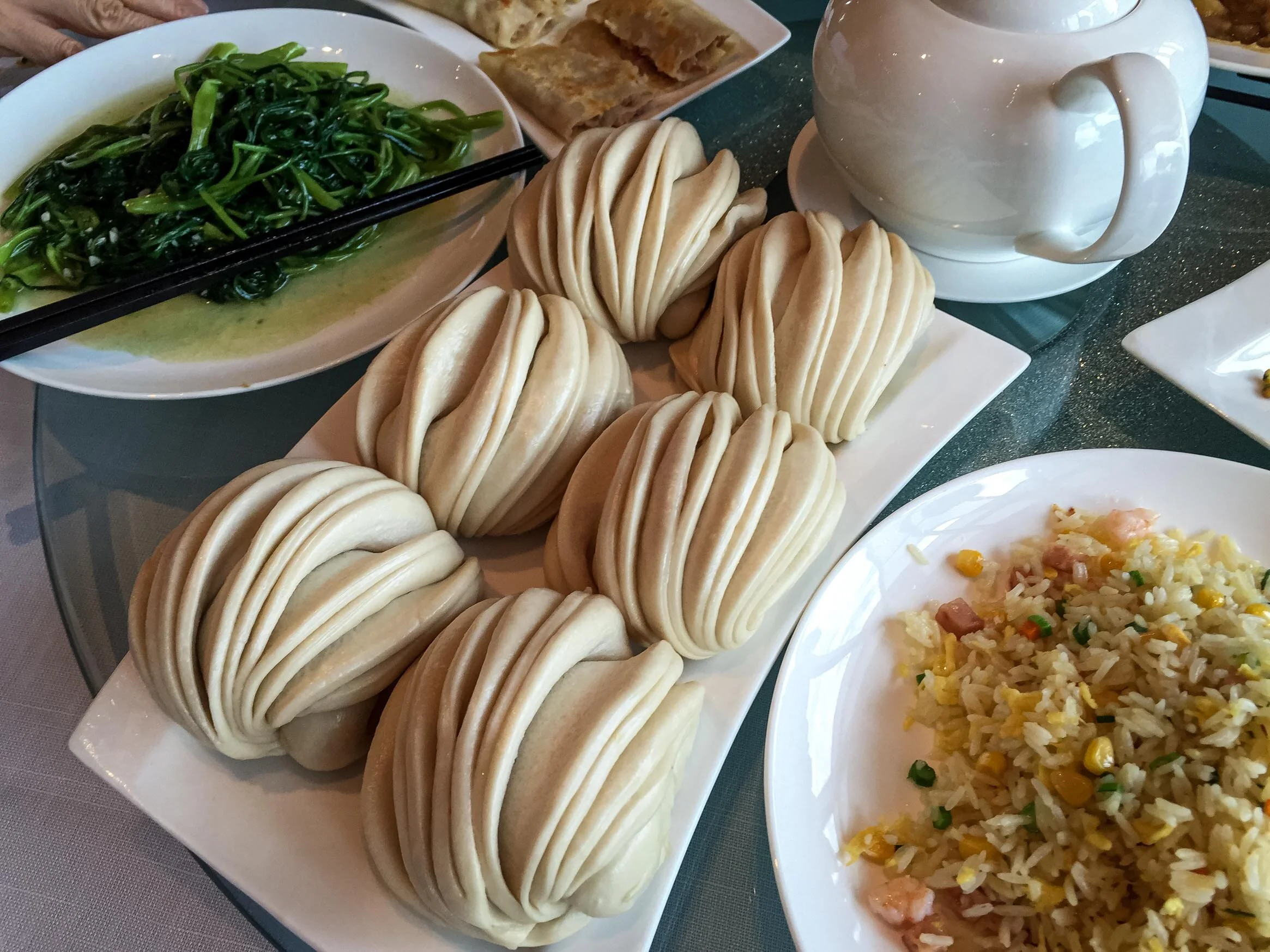 87. Chinese Lunch with Steamed Bread (Shenzhen, China, June 22, 2015)