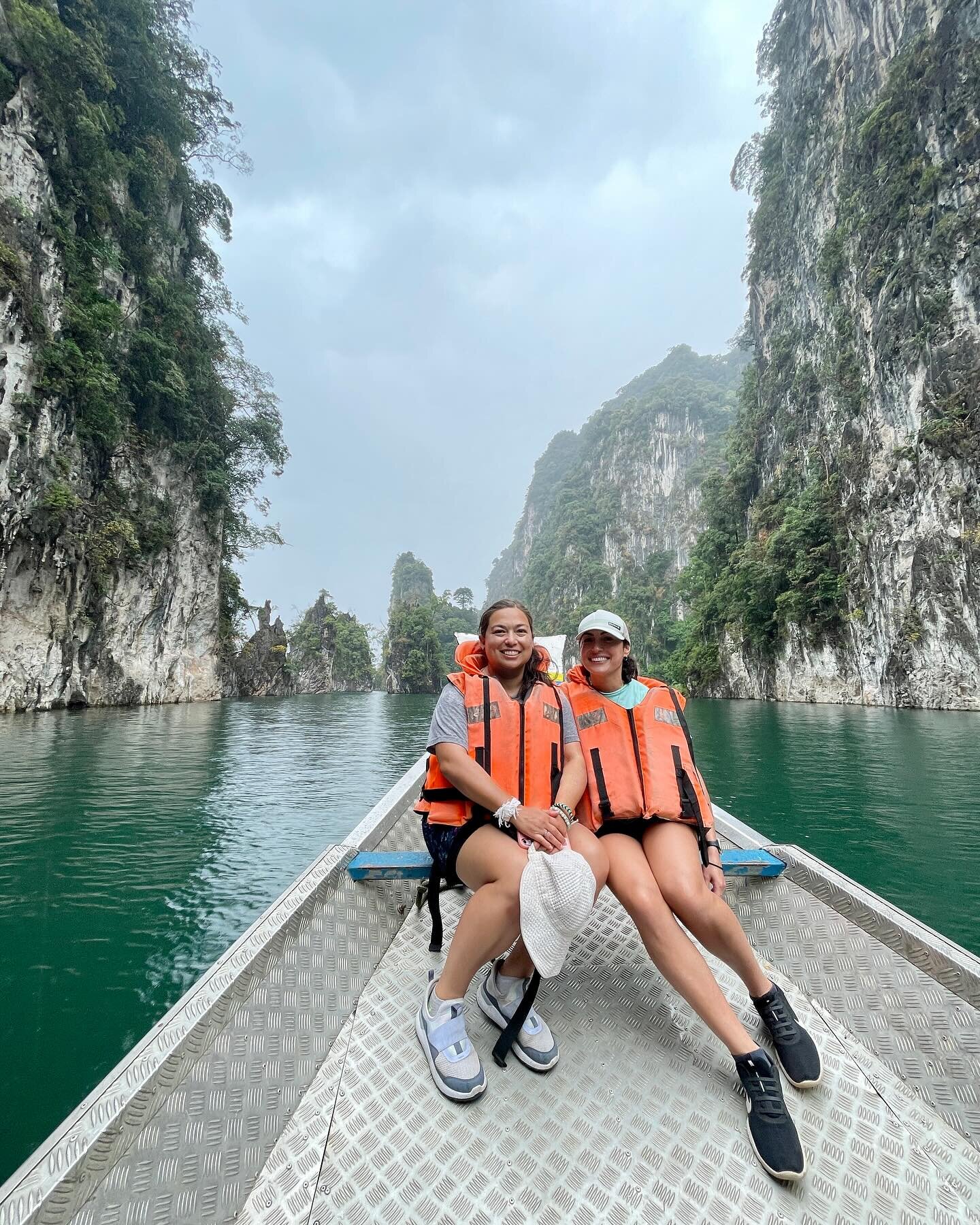 Can you believe this is a lake?! We visited Khao Sok National Park (เขาสก) and it was gorgeous! A huge lake with towering forested pillars of limestone and granite with floating raft bungalows. We visited a cave and saw bats as well as went kayaking.