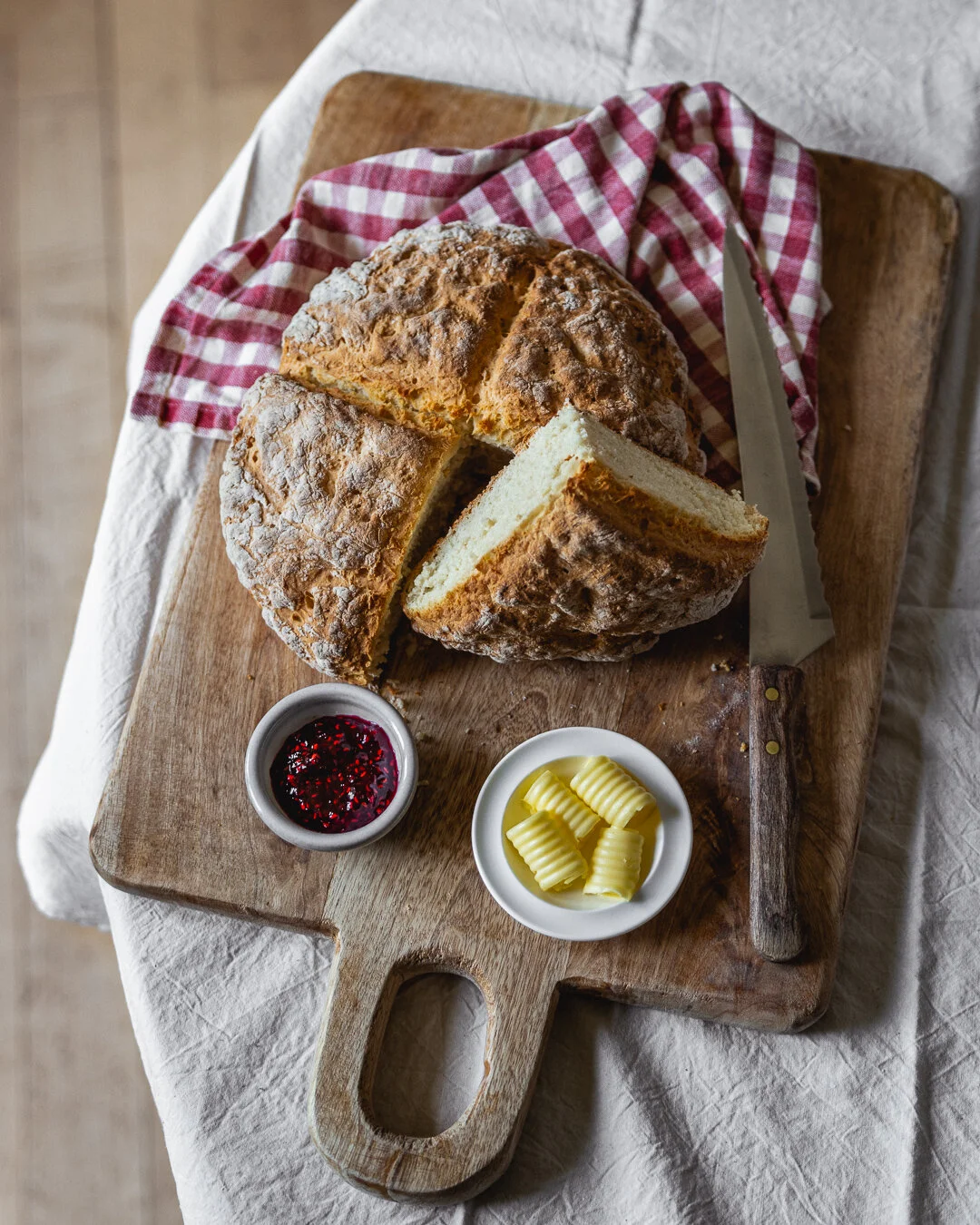 https://images.squarespace-cdn.com/content/v1/5ea4aa4f4806ba438896248b/1617973410239-2X427XRGMBKDECU9HQOW/bread%2Binst.jpg