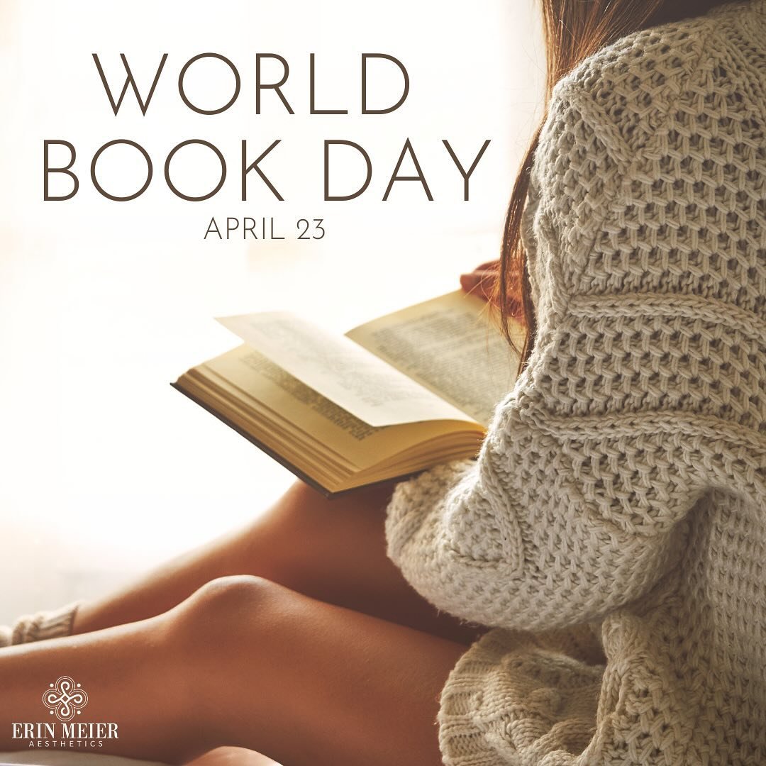 Hey Bookworms! Happy World Book Day! 📚
What&rsquo;s a book you&rsquo;ve read lately that you loved? Let me know in the comments! ⬇️⬇️⬇️
#WorldBookDay #Booklovers