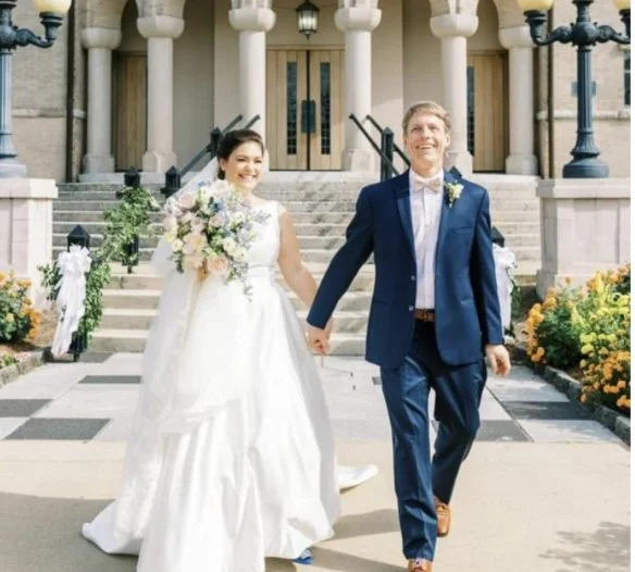 The 5 Best Wedding Blogs for Newly Engaged Couples