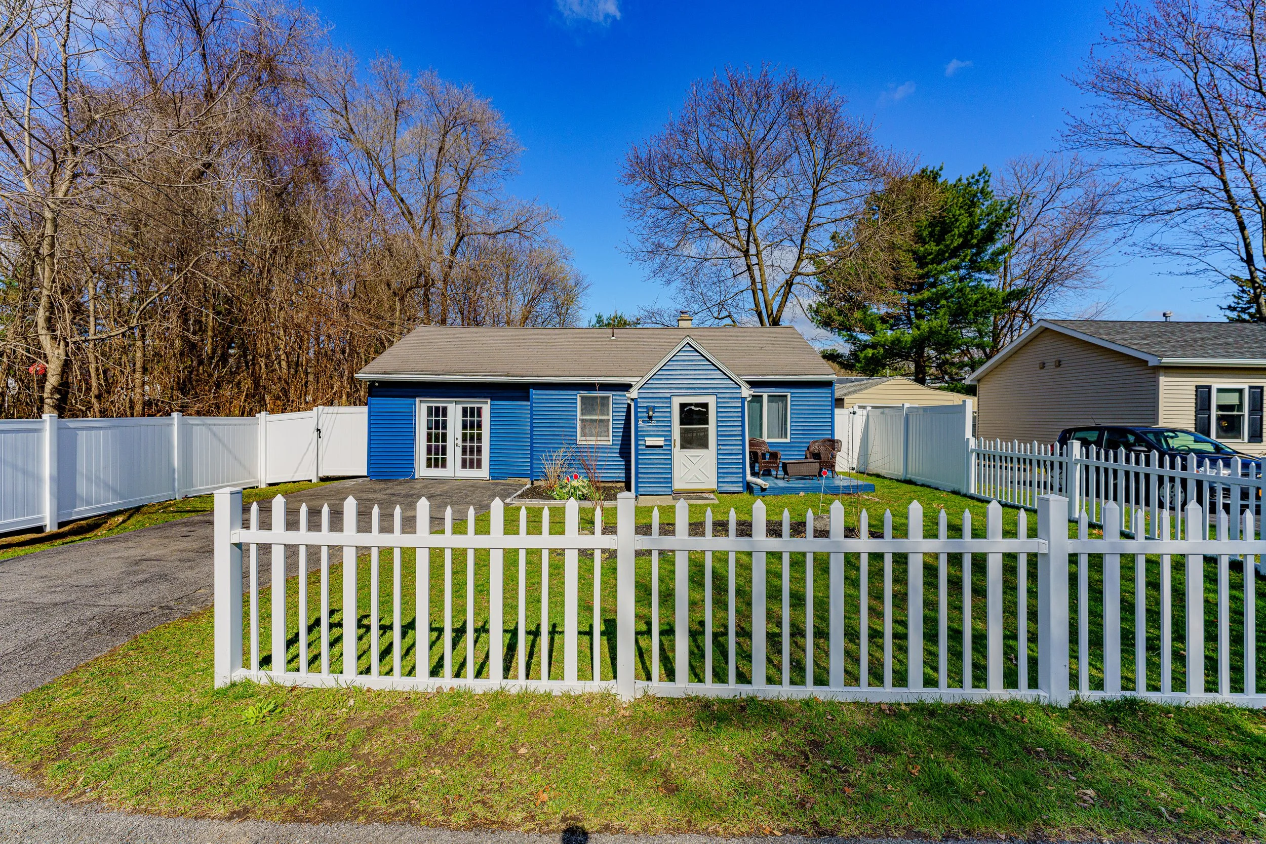 22 Crosby St., Colonie