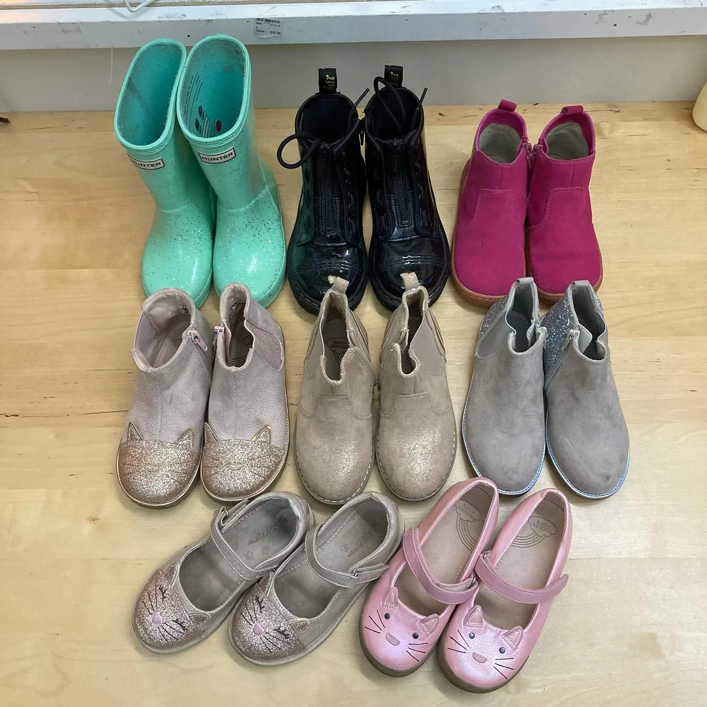 Check out this batch of fun footwear!  Notice any themes?  Feline themes?  Most of these are size 10-11.  Brands include Hunter, #docmarten #livieandluca (which went out of business BTW-so sad) Tucker & Tate and Harper Canyon.