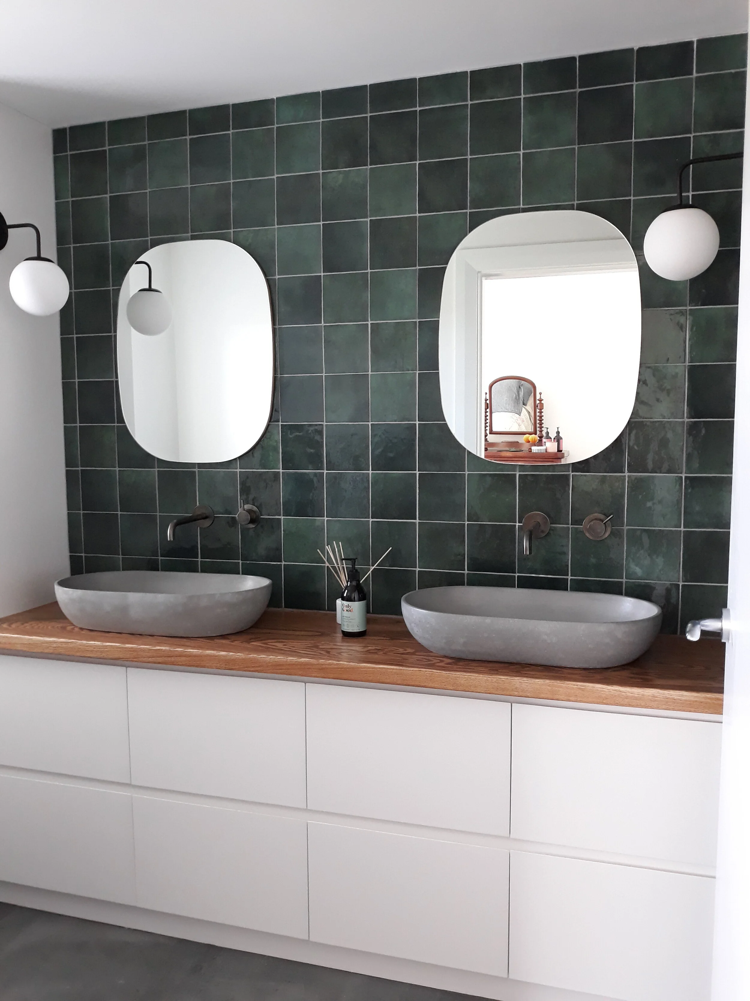Bathrooms Renovations & Design Wellington — iwillconstruct