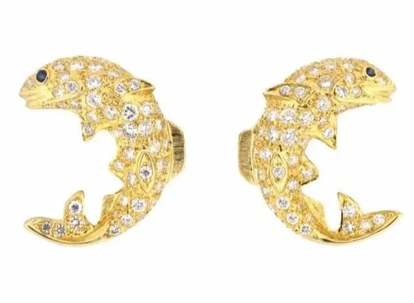 Graceful 18-karat yellow gold fish earrings paved with diamonds weighing about 2.35 carats total.