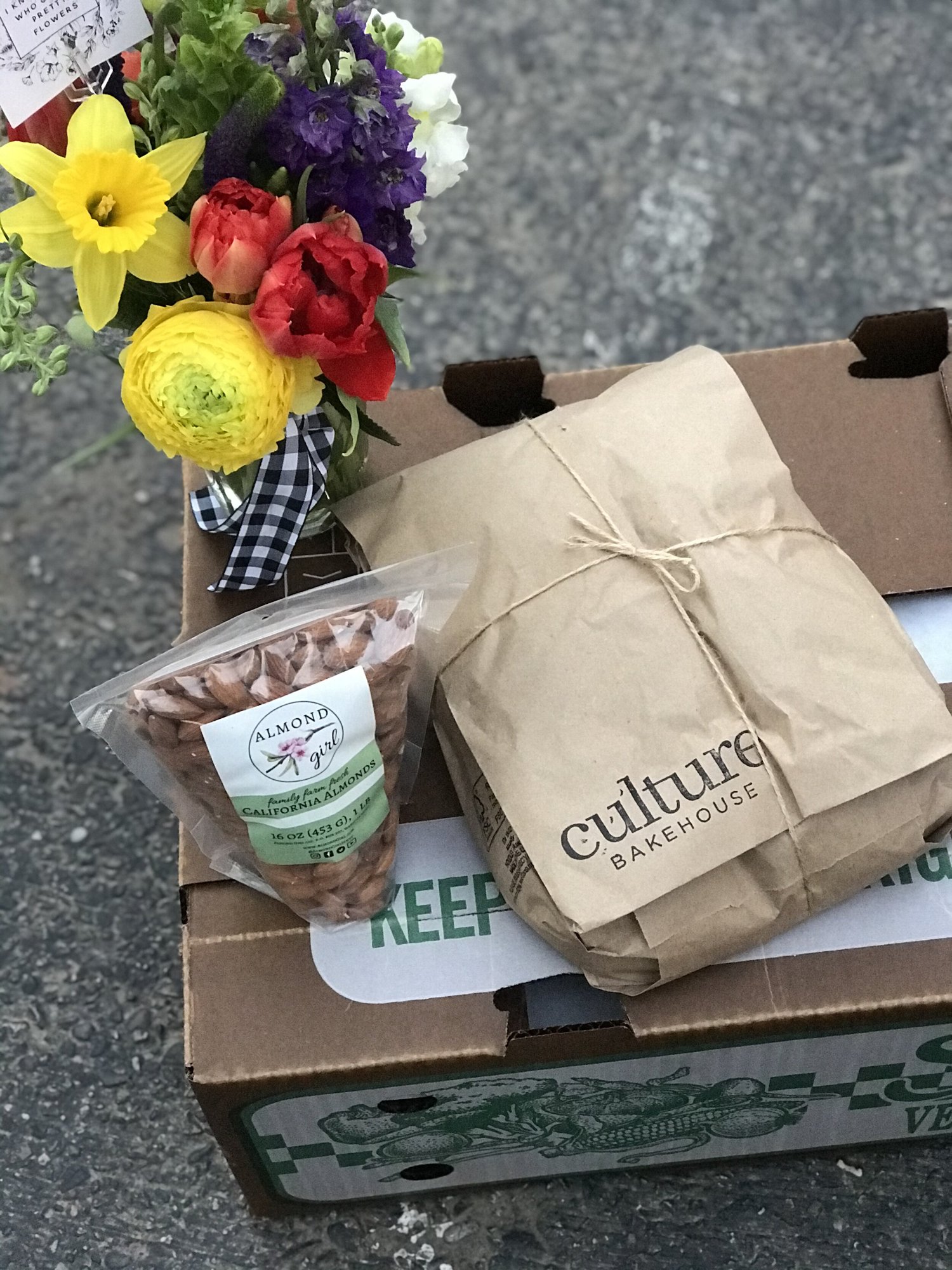 Store 1 Sweet Thistle Farms Flower Farm in Clovis, California