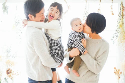 親もおしゃれに 自由に 七五三など家族写真撮影での服装に困ったら 株式会社クッポグラフィー ウェディングフォト ファミリーフォトの撮影