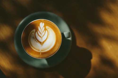 美味しいカフェラテとラテアートの関係ーラテアートをする理由とおうちで簡単に描くコツ 株式会社クッポグラフィー ウェディングフォト ファミリーフォトの撮影