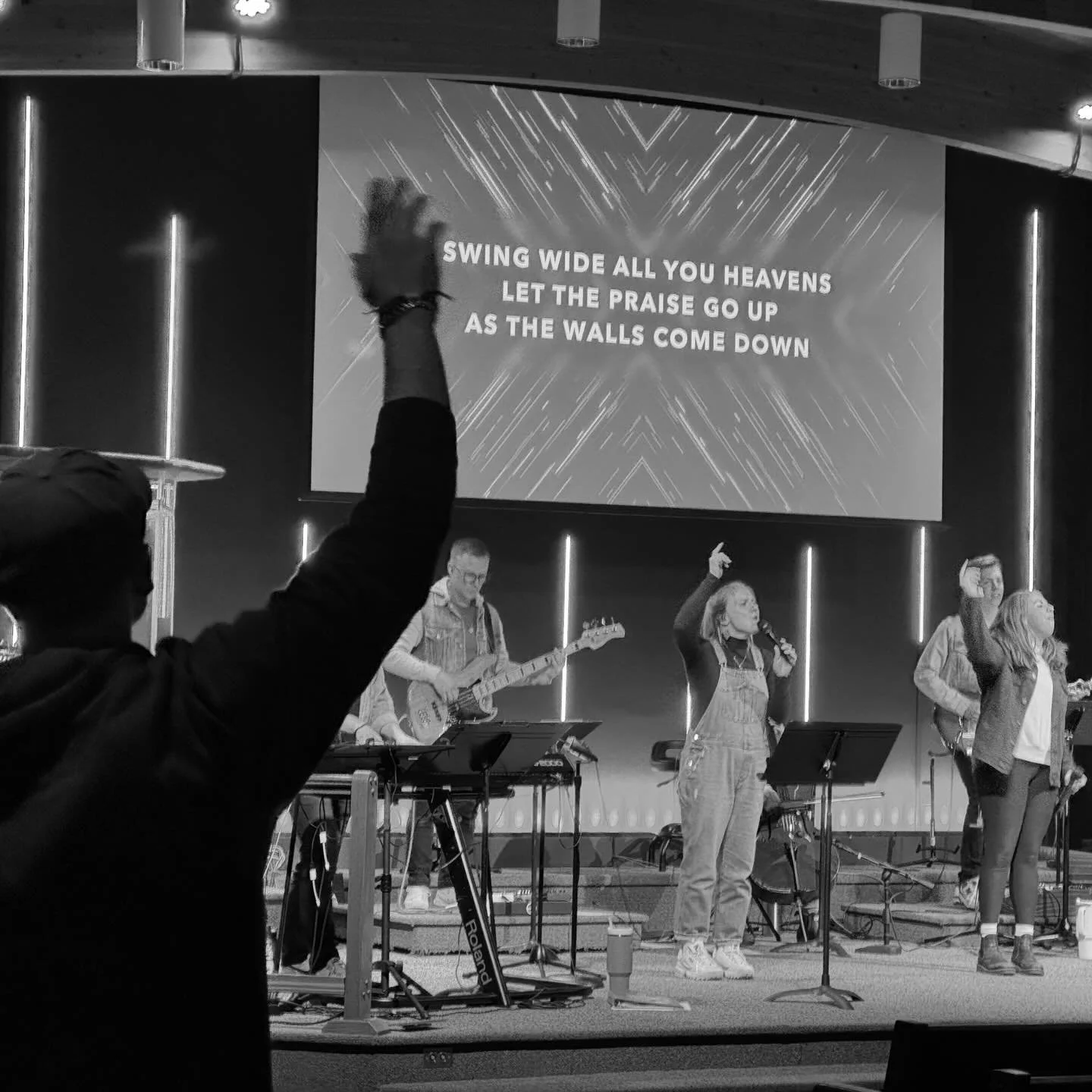 New on the blog this week: &ldquo;Behind the Lyrics: God Story&rdquo;
🎤
Anne Wilson&rsquo;s song &ldquo;God Story&rdquo; has been stuck in my head. I love the storytelling, her compassion, and the lyrics! Take a deep dive into the story behind the s