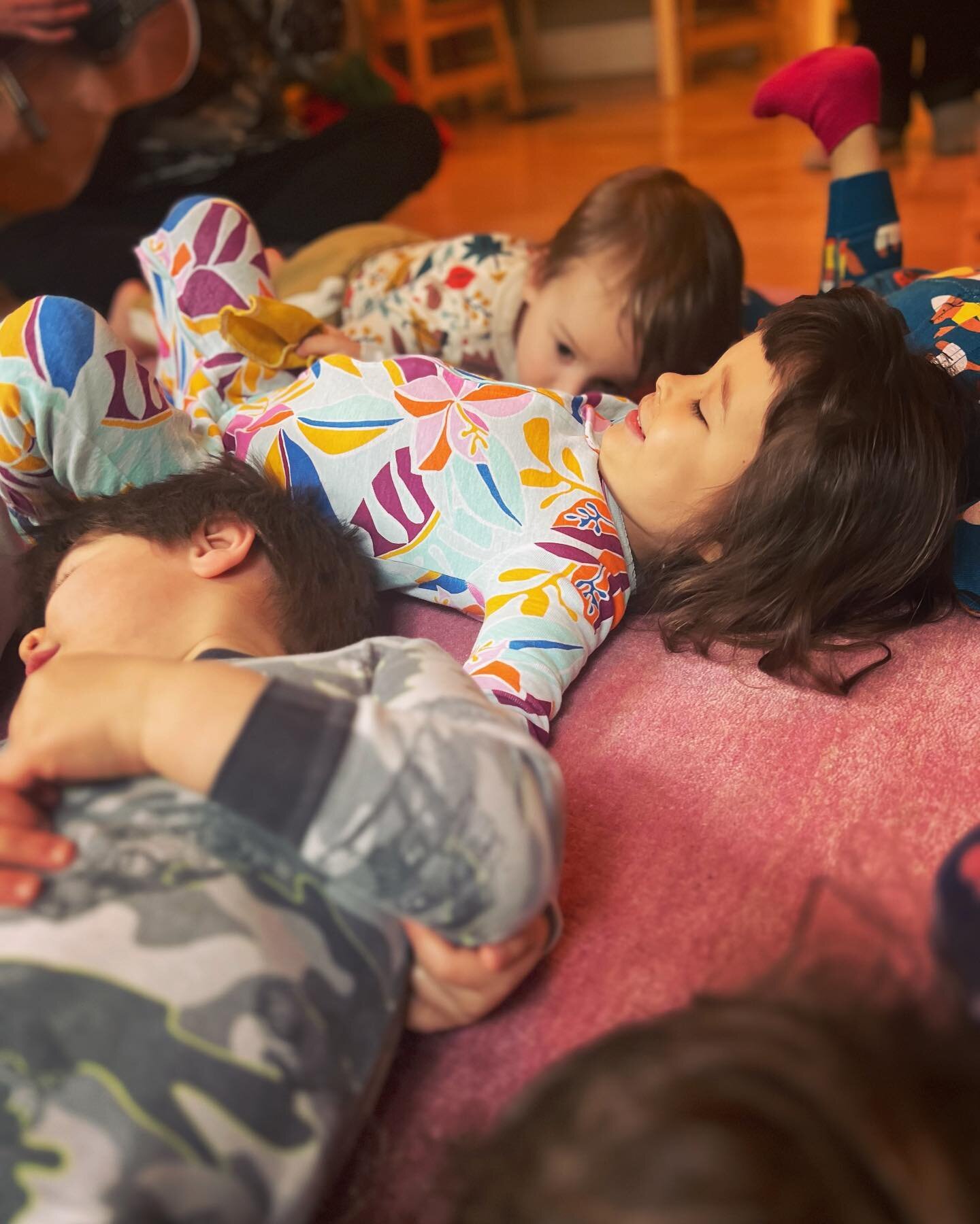 Pajama day and music circle with @heidiunderhere on the same day! One of our most favorite things right now is playing with and learning about babies! What do babies do? What do they need help with? What do babies need? What to babies like? How can w