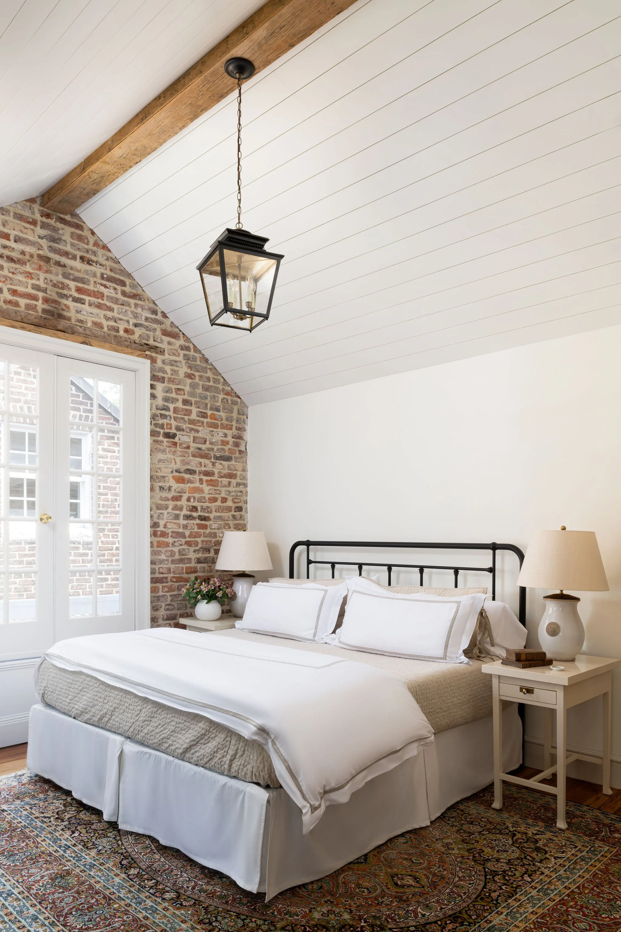 LCO_PrinceStreet_PrimaryBedroom_CorinneVictoriaDesign.jpg