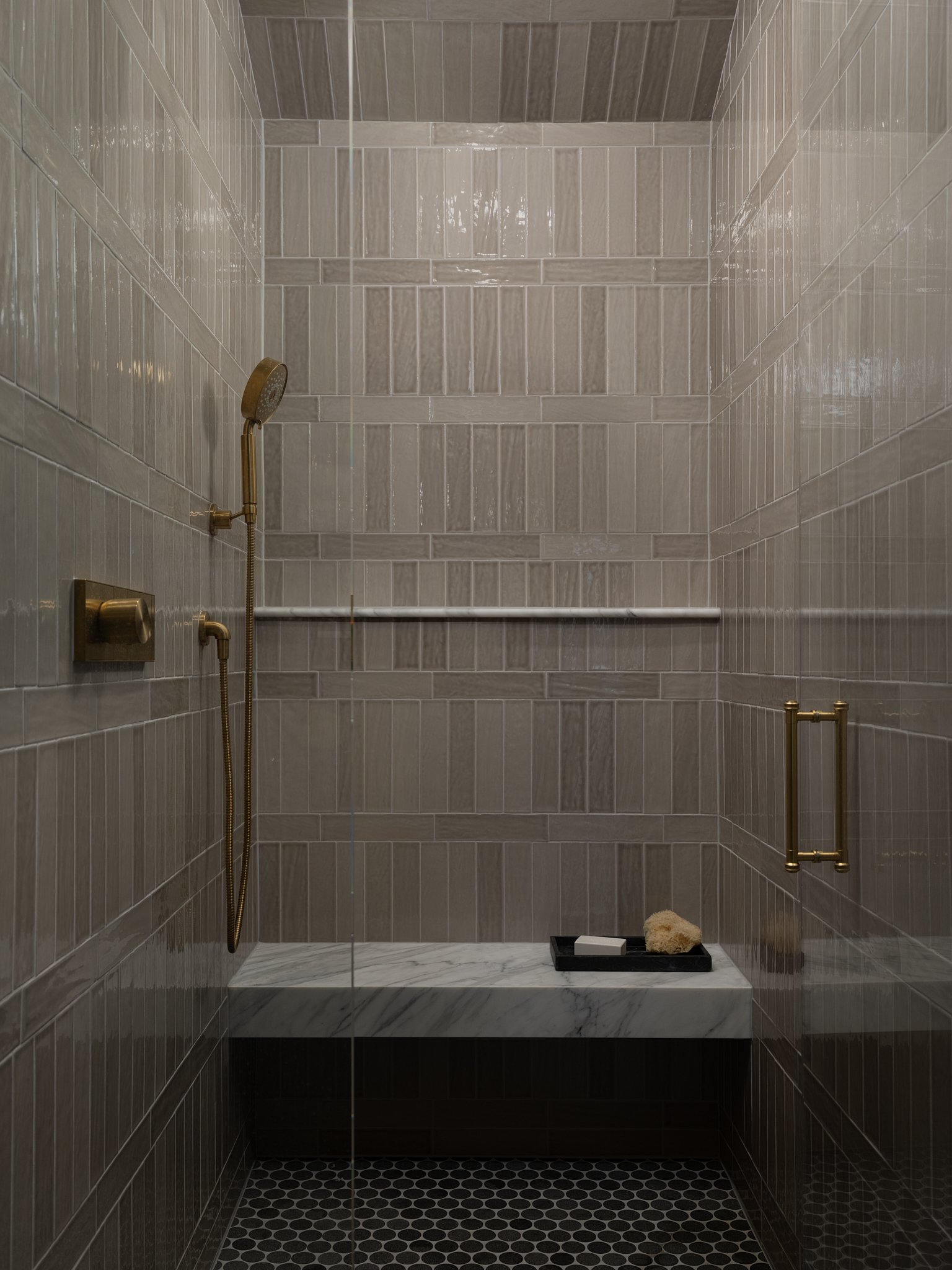 Corinne Victoria Crest Street3632.jpg