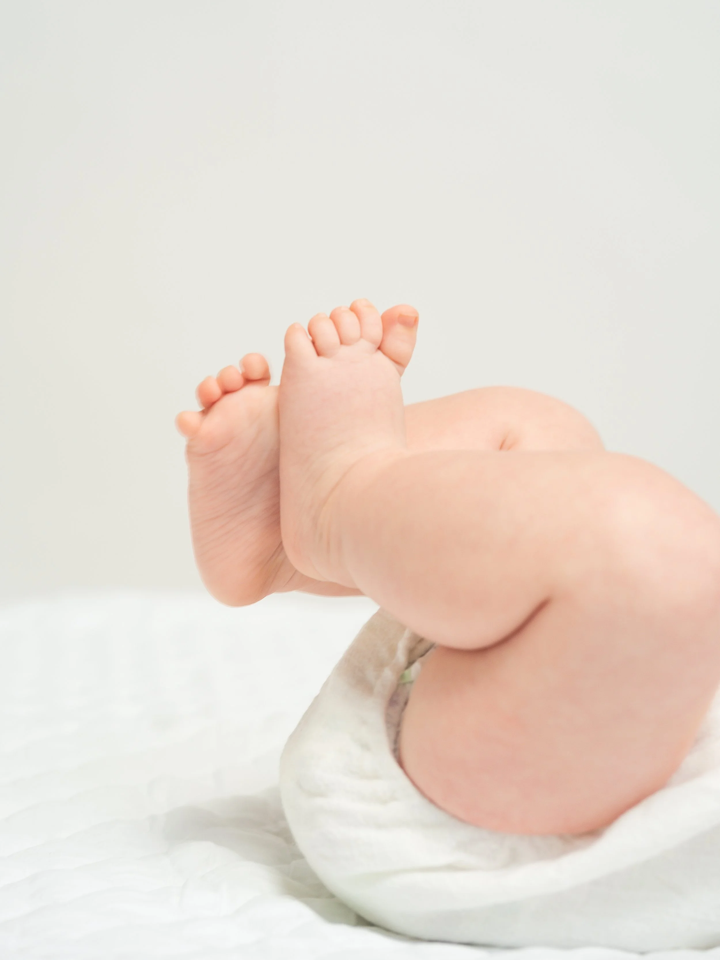 san diego newborn photography, newborn portraits san diego, professional newborn photos