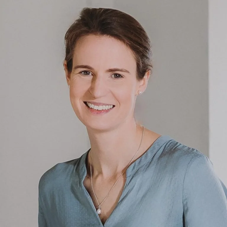 Dr Sheila Lumley