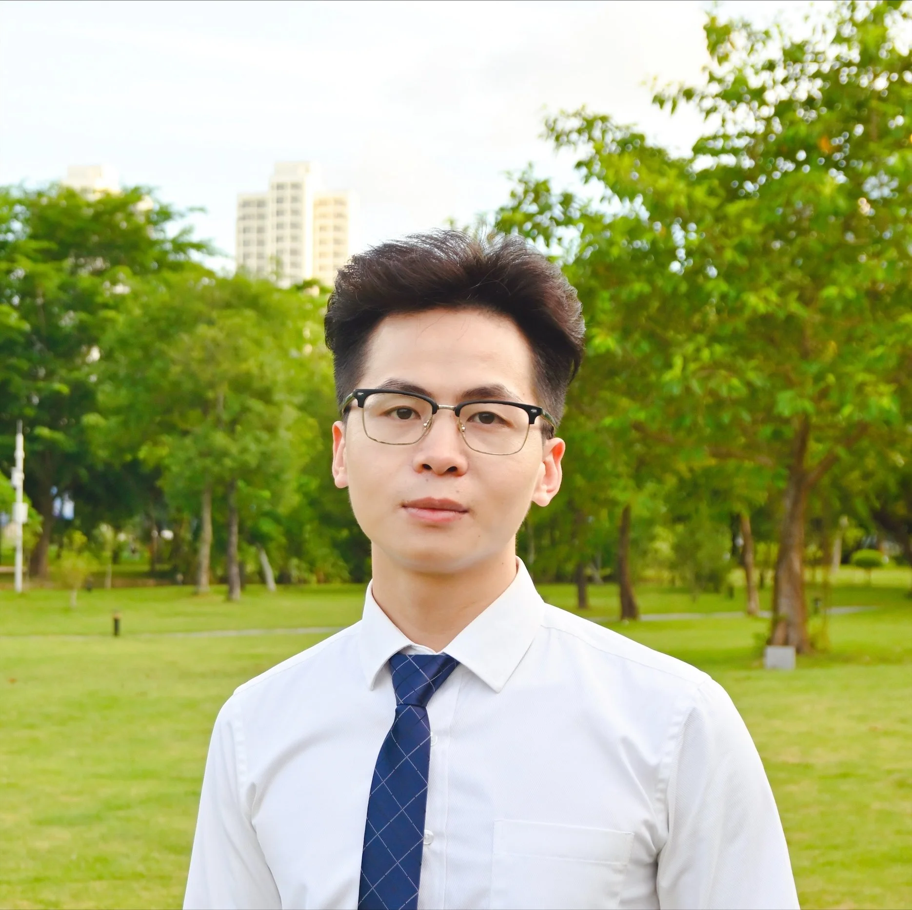 Dr Yuanxiong Cao 