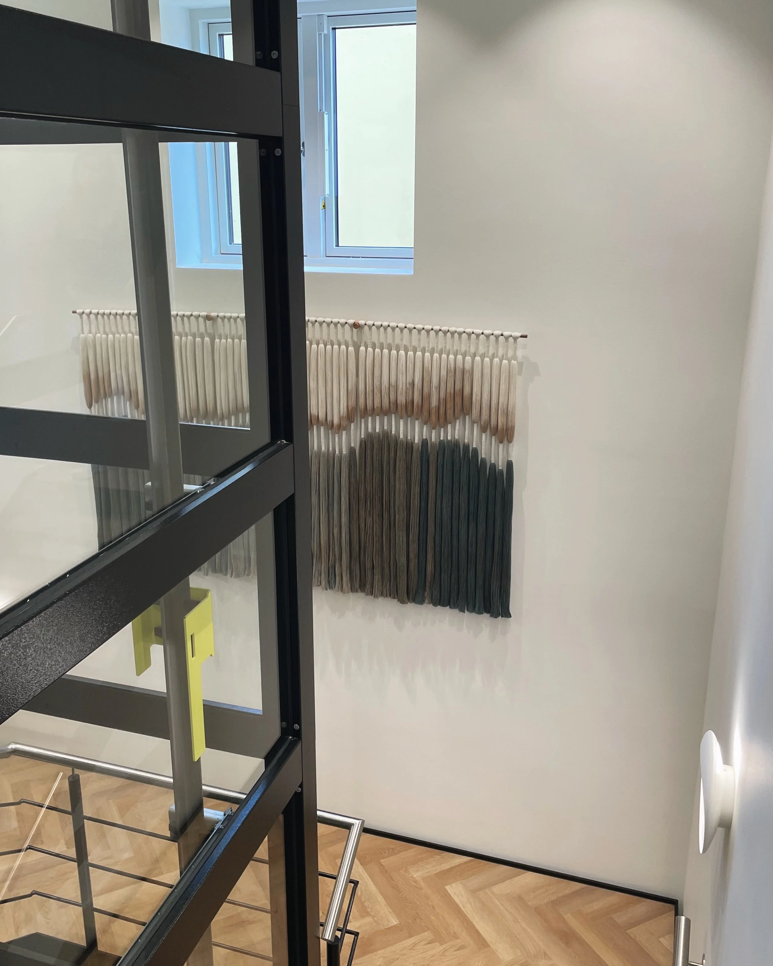 114h Hjemhavn specialfremstillet tekstilkunst af hvileløs trine kok.JPG