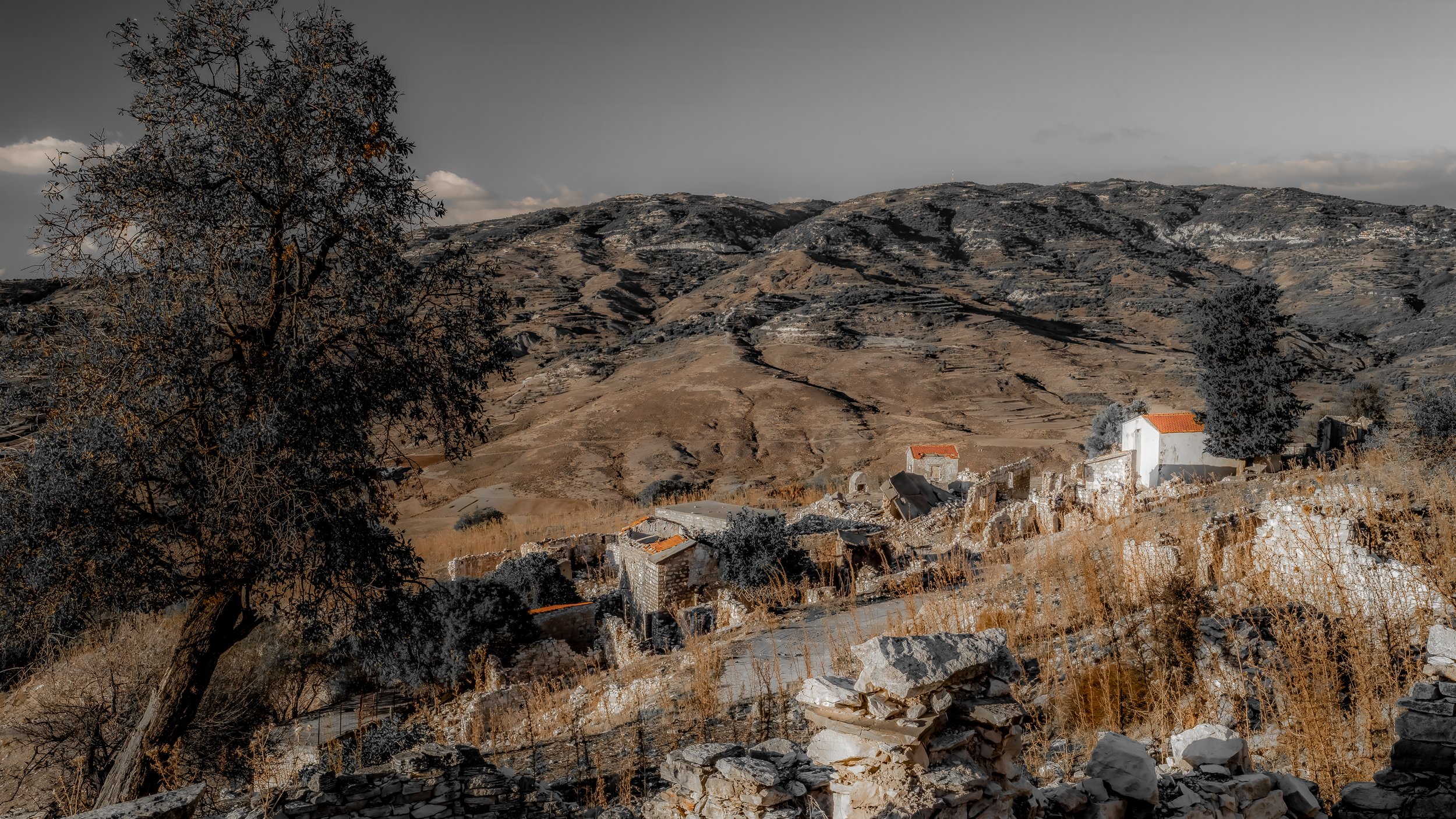 Abandoned Villages of the Diarizos Valley: Maronas/ Ulucam
