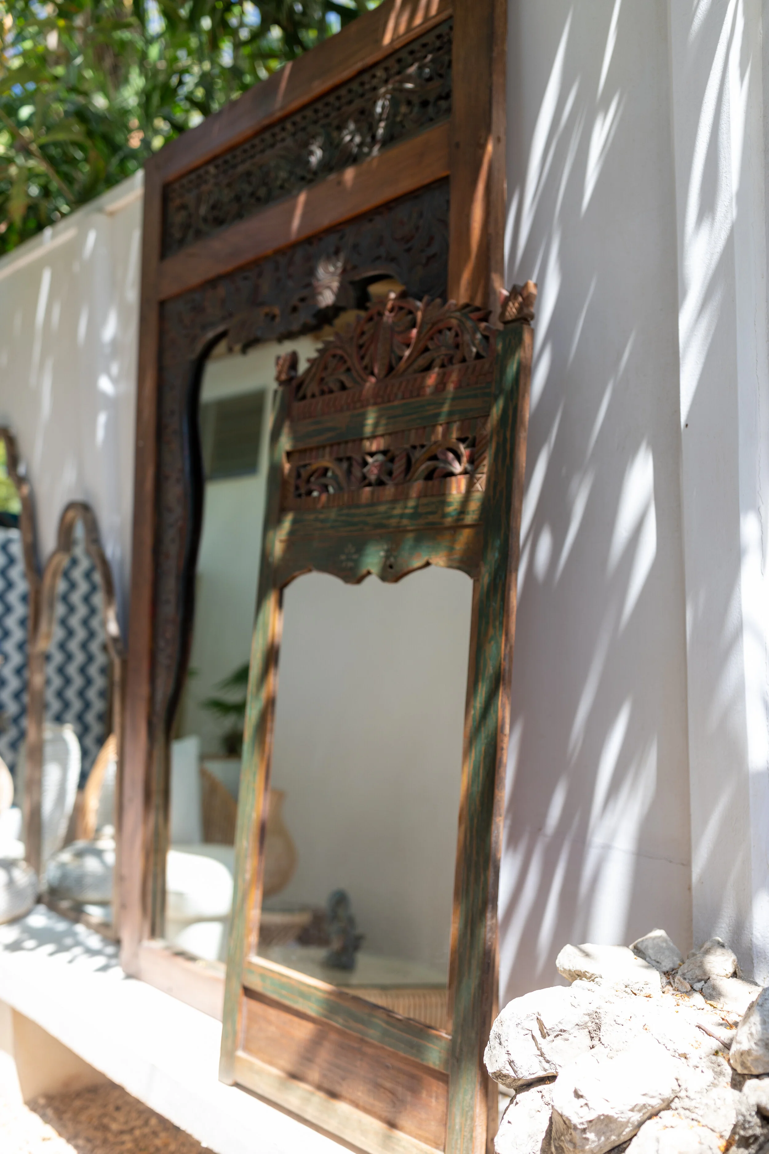 ANTIQUE FLOOR MIRROR 