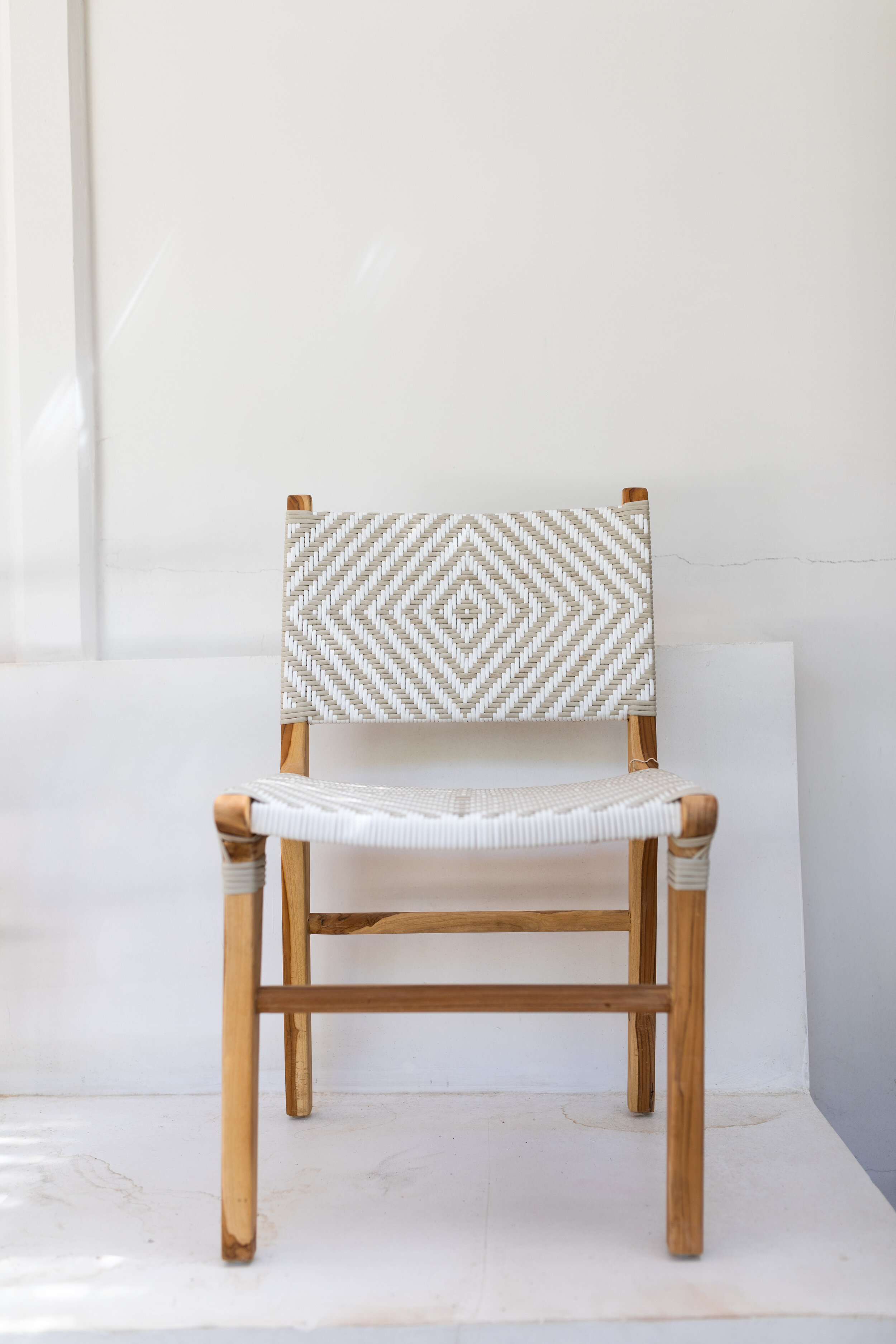 TEAK WOOD &amp; SYNTHETIC SQUARE BACK 