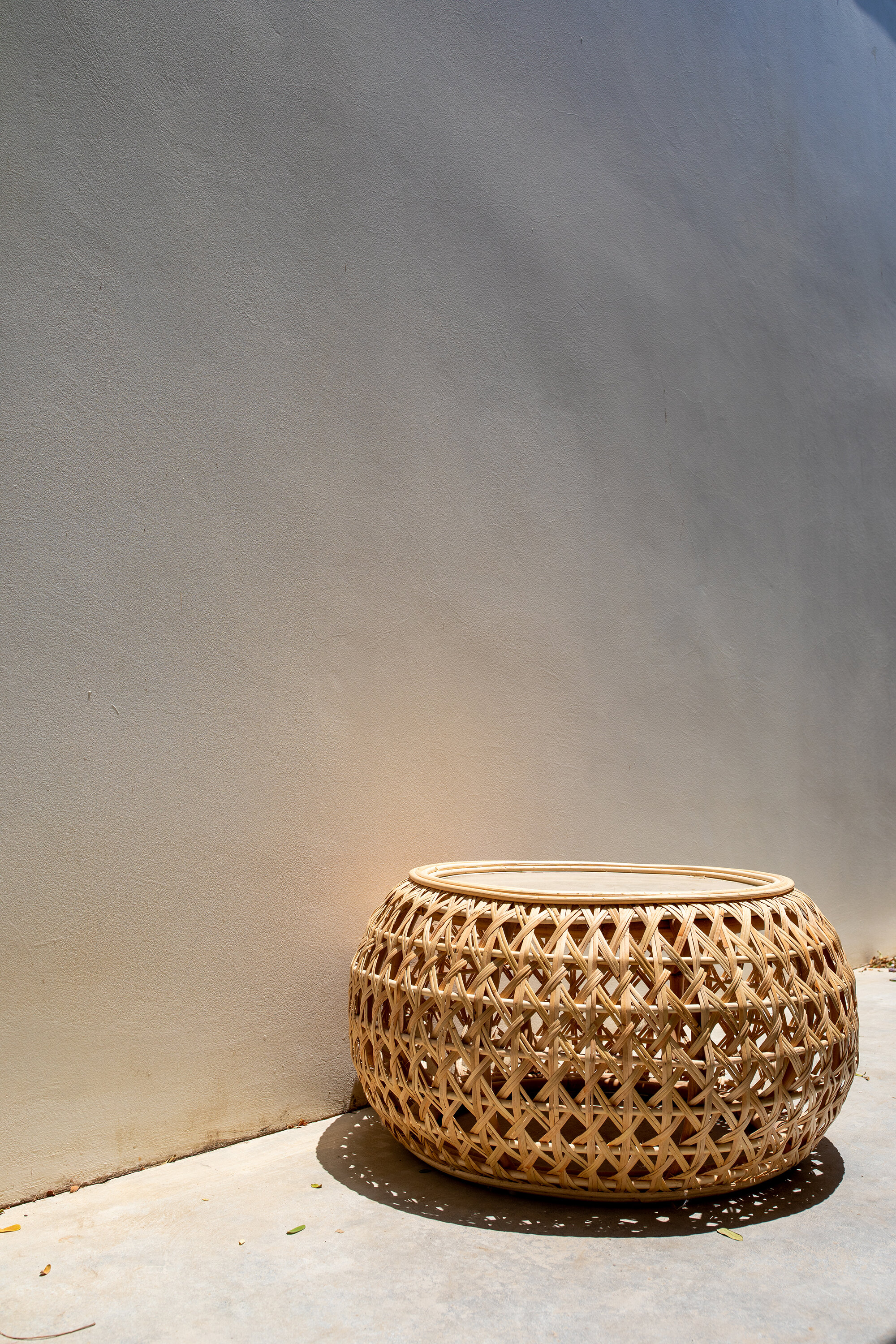 RATTAN &amp; GLASS BASKET WEAVE COFFEE TABLE 