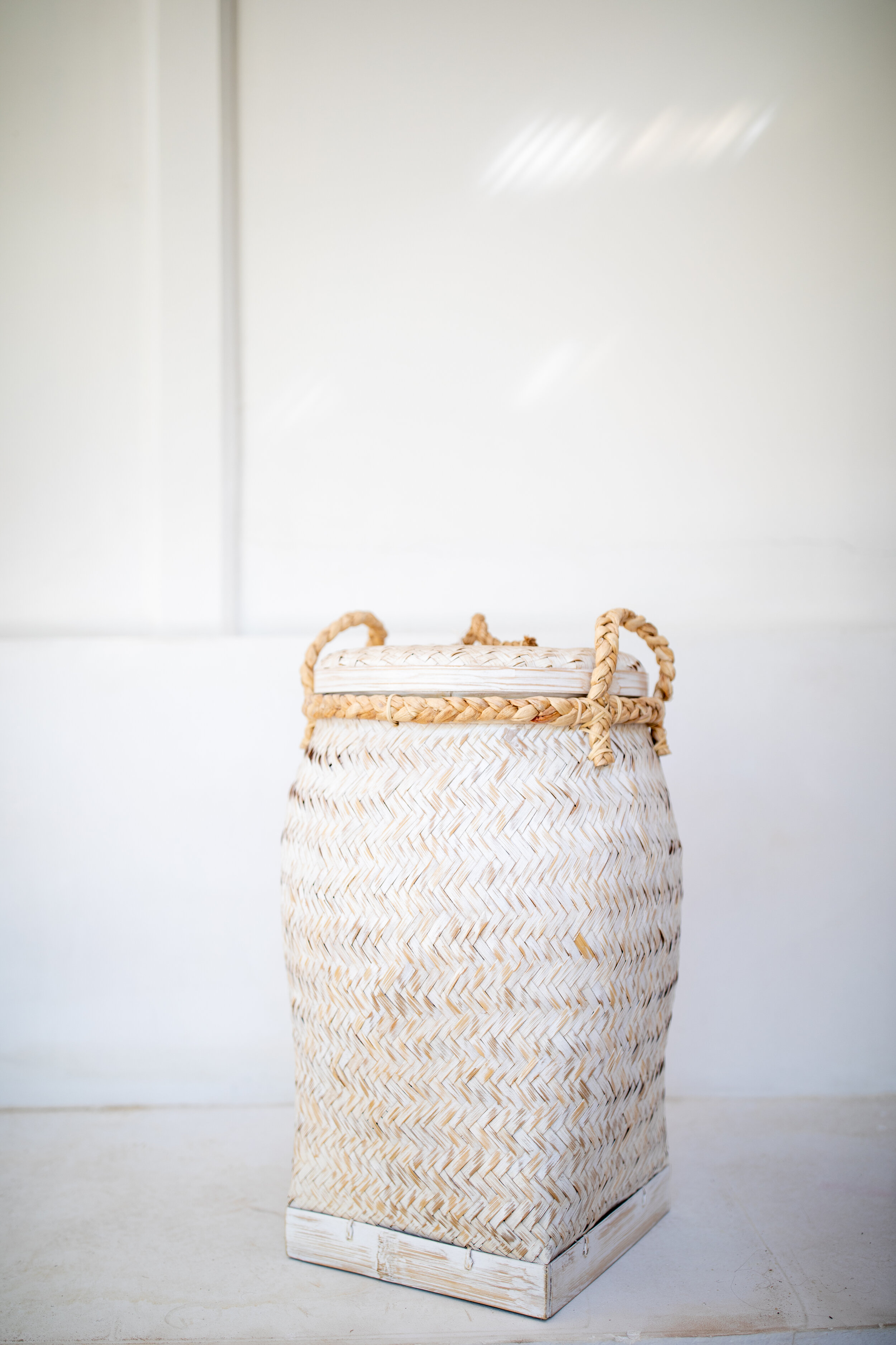 BASKET COCA COLA SHAPE 